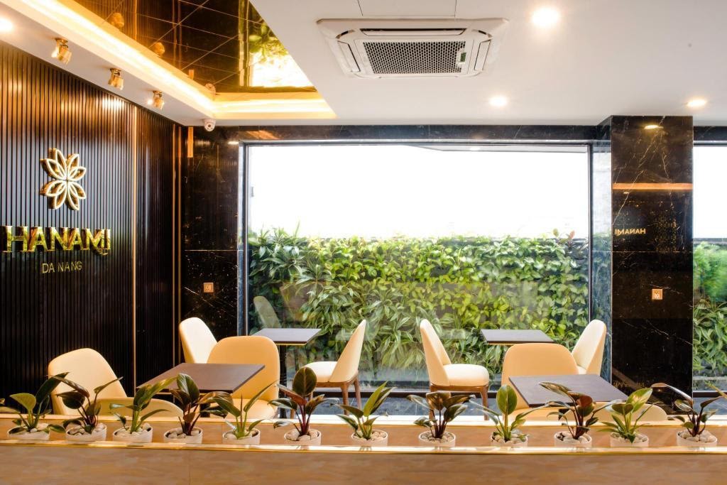 Hanami – Khách sạn Đà Nẵng gần biển giá rẻ mà dịch vụ lại chất lượng