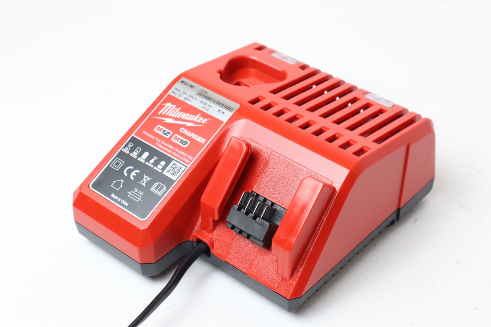 Bộ Sạc dành cho pin  12V và 18V Milwaukee M12-18C