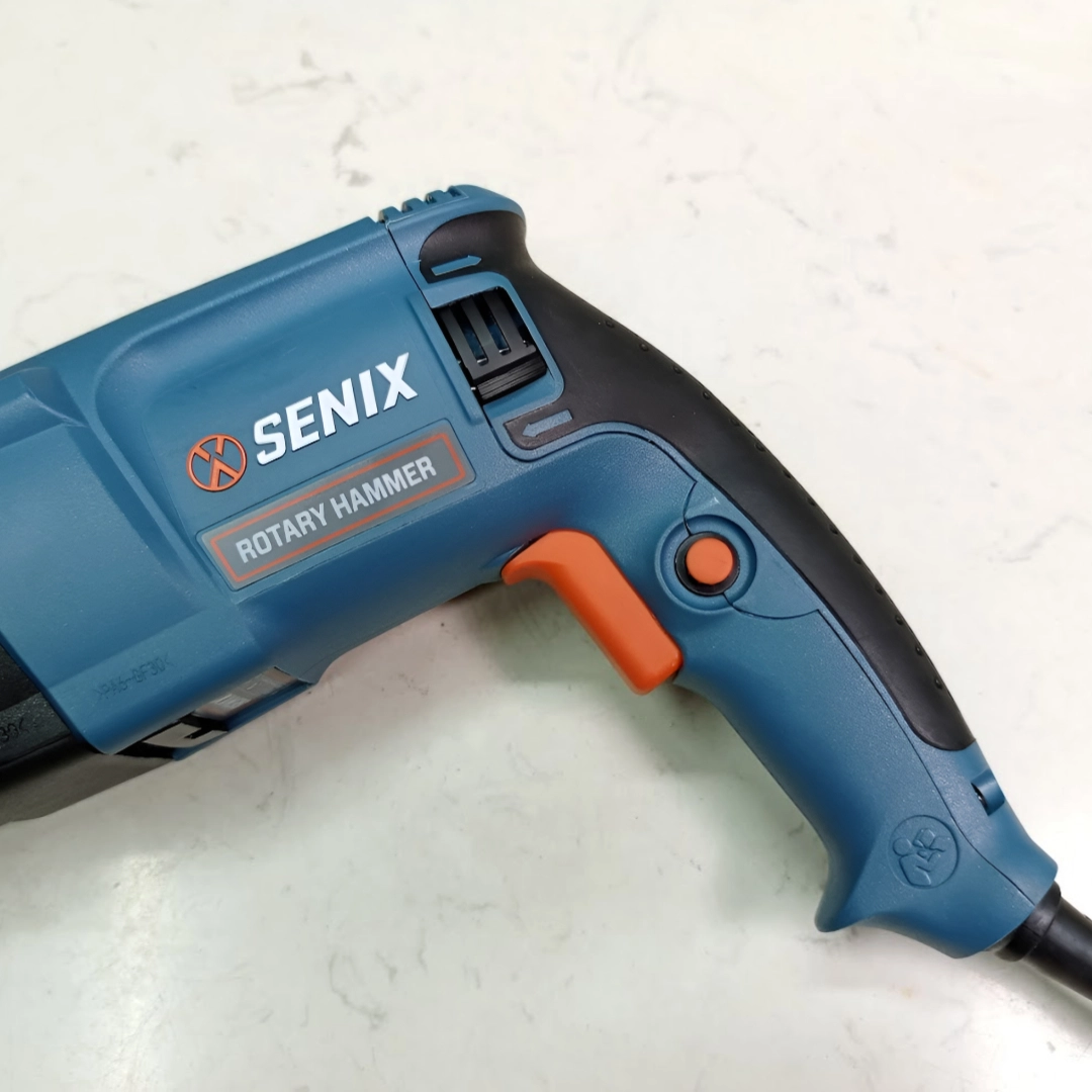 Máy khoan bê tông điện 800W 3 chức năng SENIX PDRE08-M-EU