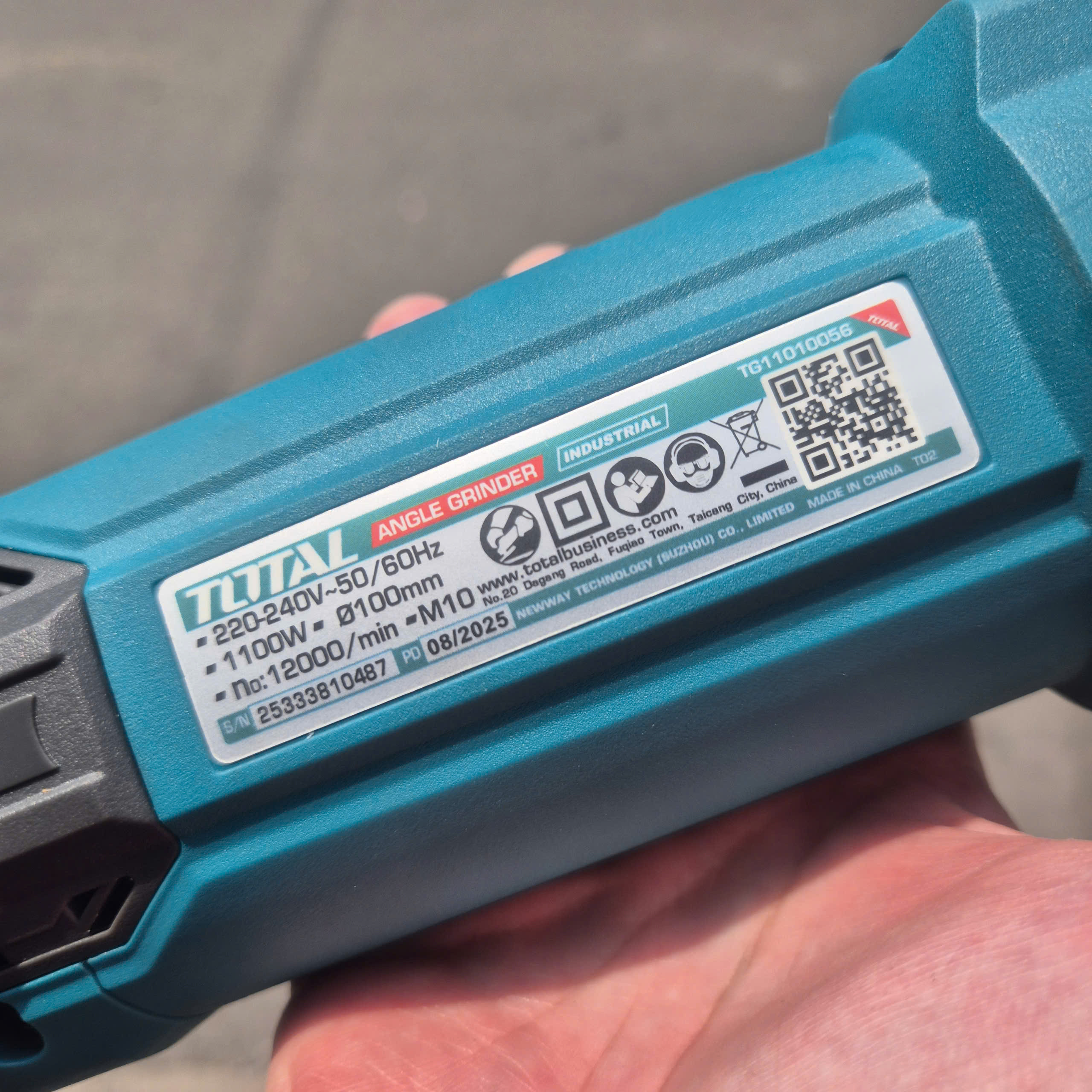 Máy mài góc TOTAL TG11010056 (CS 1100W, đĩa 100mm)