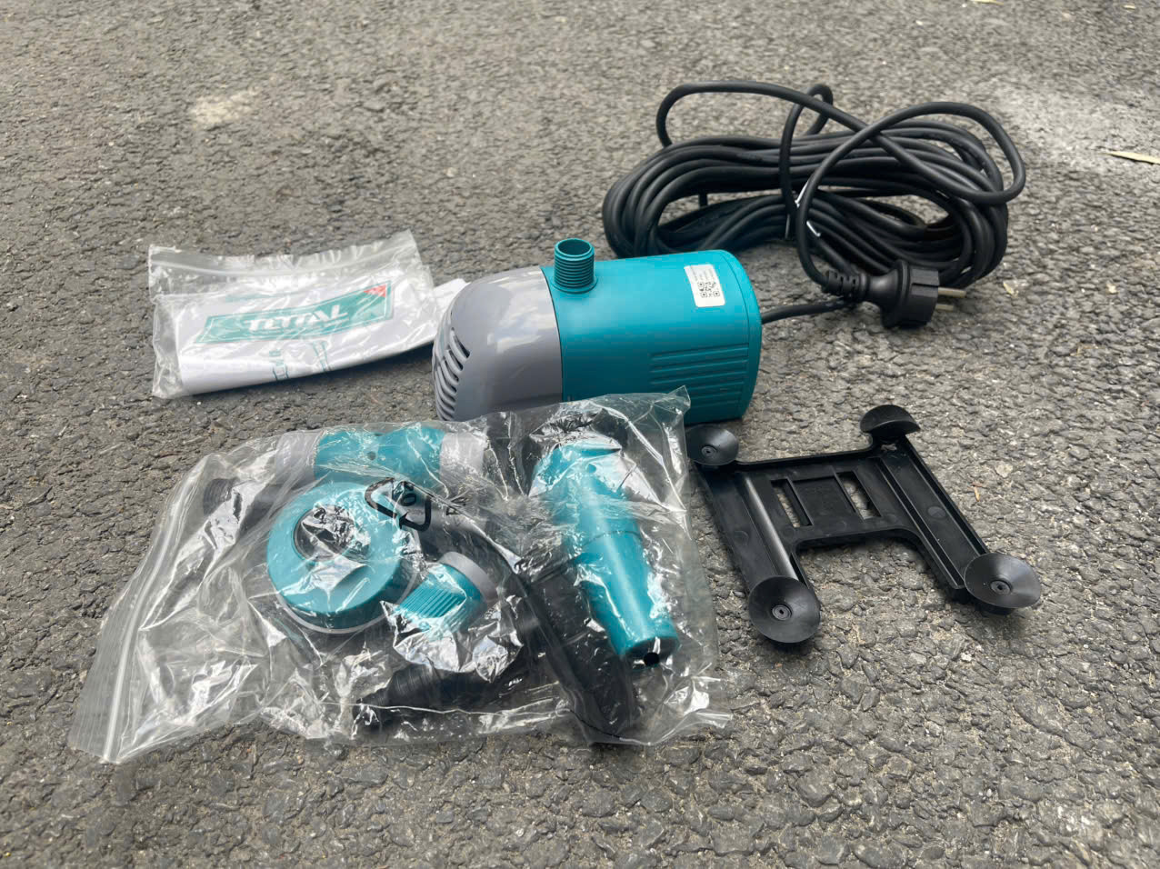 Máy bơm đài phun nước 50W TOTAL TWPM501