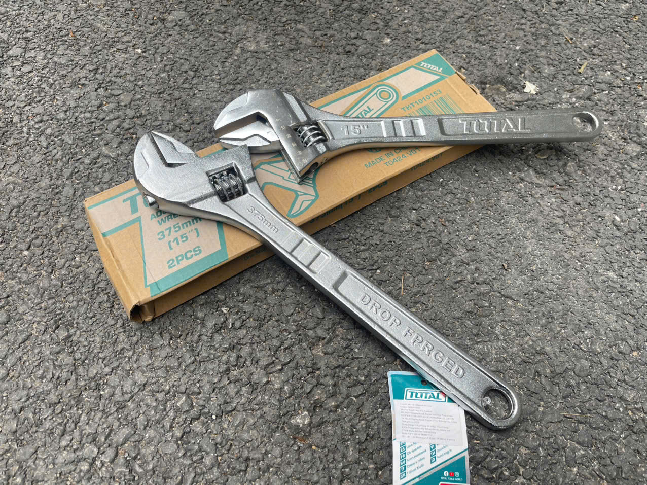 Mỏ lết TOTAL THT1010153