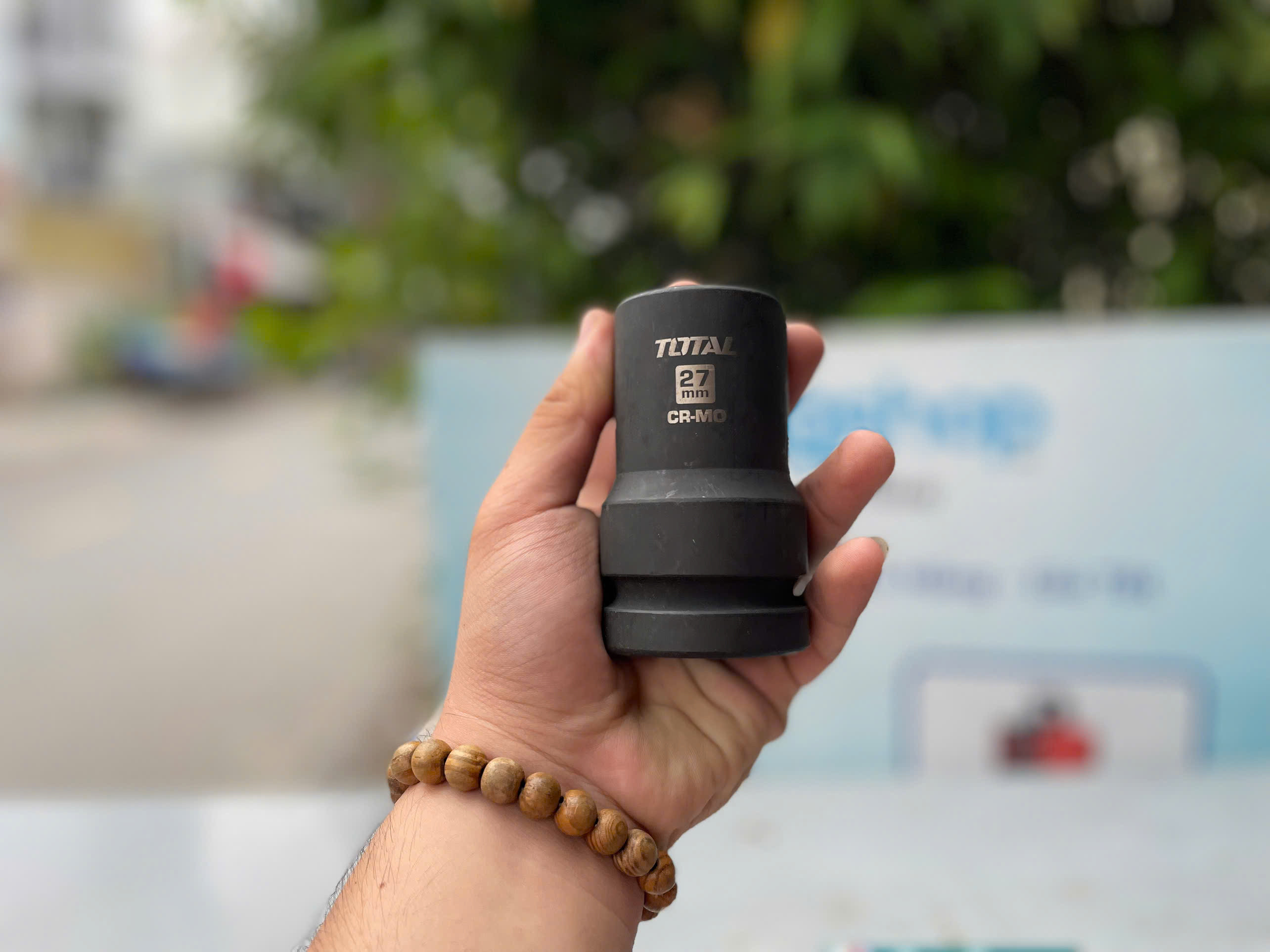 Đầu tuýp đen lục giác vuông 1 inch TOTAL THHISD0127L