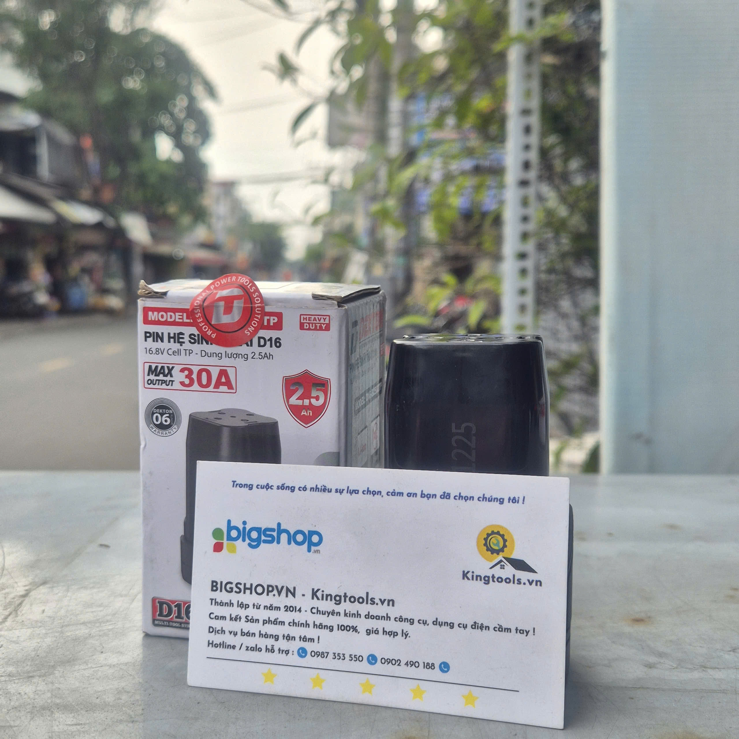 Pin 2.5Ah DEKTON D16-B2500TP