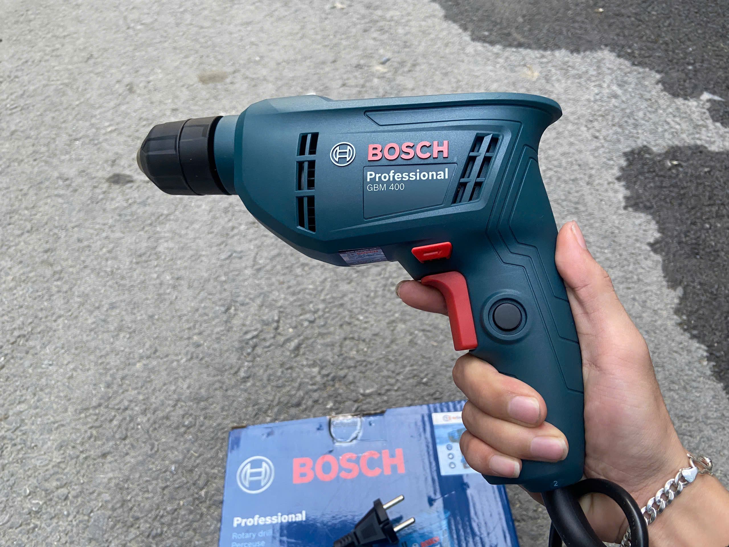 Máy khoan sắt Bosch GBM 400 cs 400W 