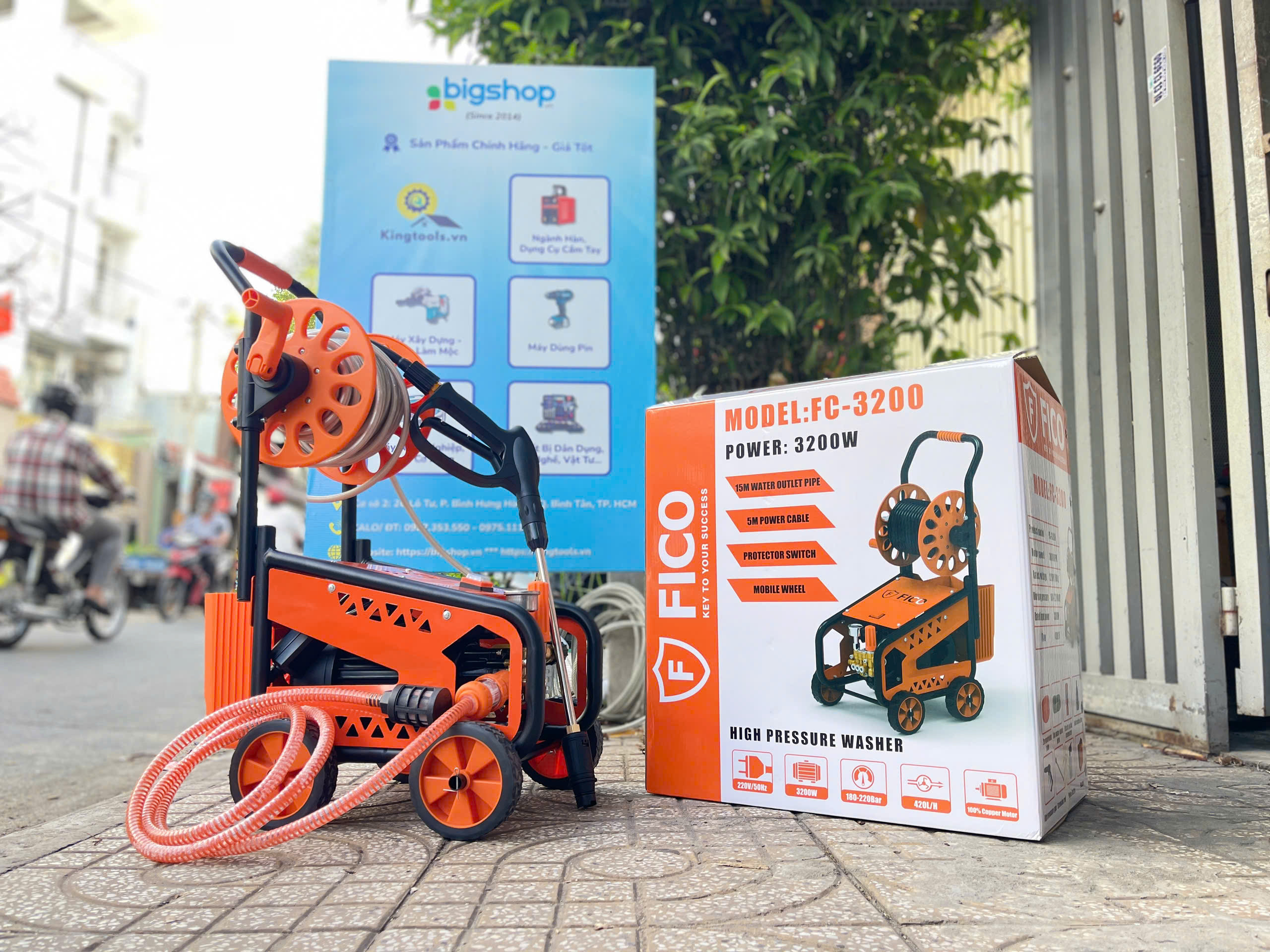 Máy rửa xe FICO FC-3200 3.200W,  có chỉnh áp