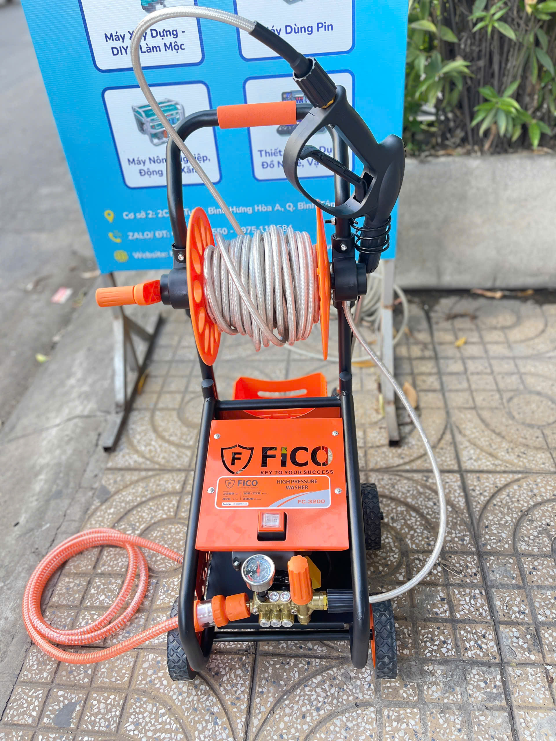 Máy rửa xe FICO FC-3200 3.200W,  có chỉnh áp
