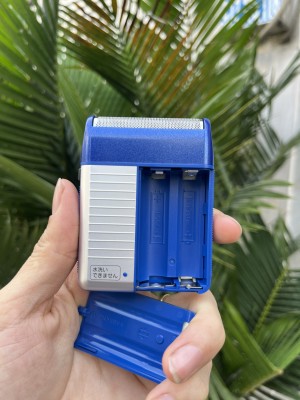 Máy cạo râu Panasonic ES-RS10-A (trắng - xanh - Made in Japan) ( Máy không kèm PIN )