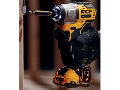 Máy vặn vít cầm tay 12V/BL Dewalt DCF801N