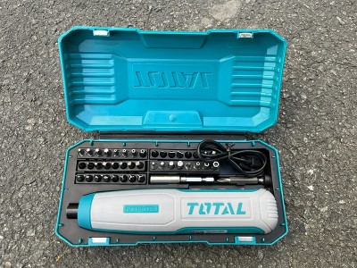 Máy siết vít dùng pin·4V | TOTAL TSDLI0403