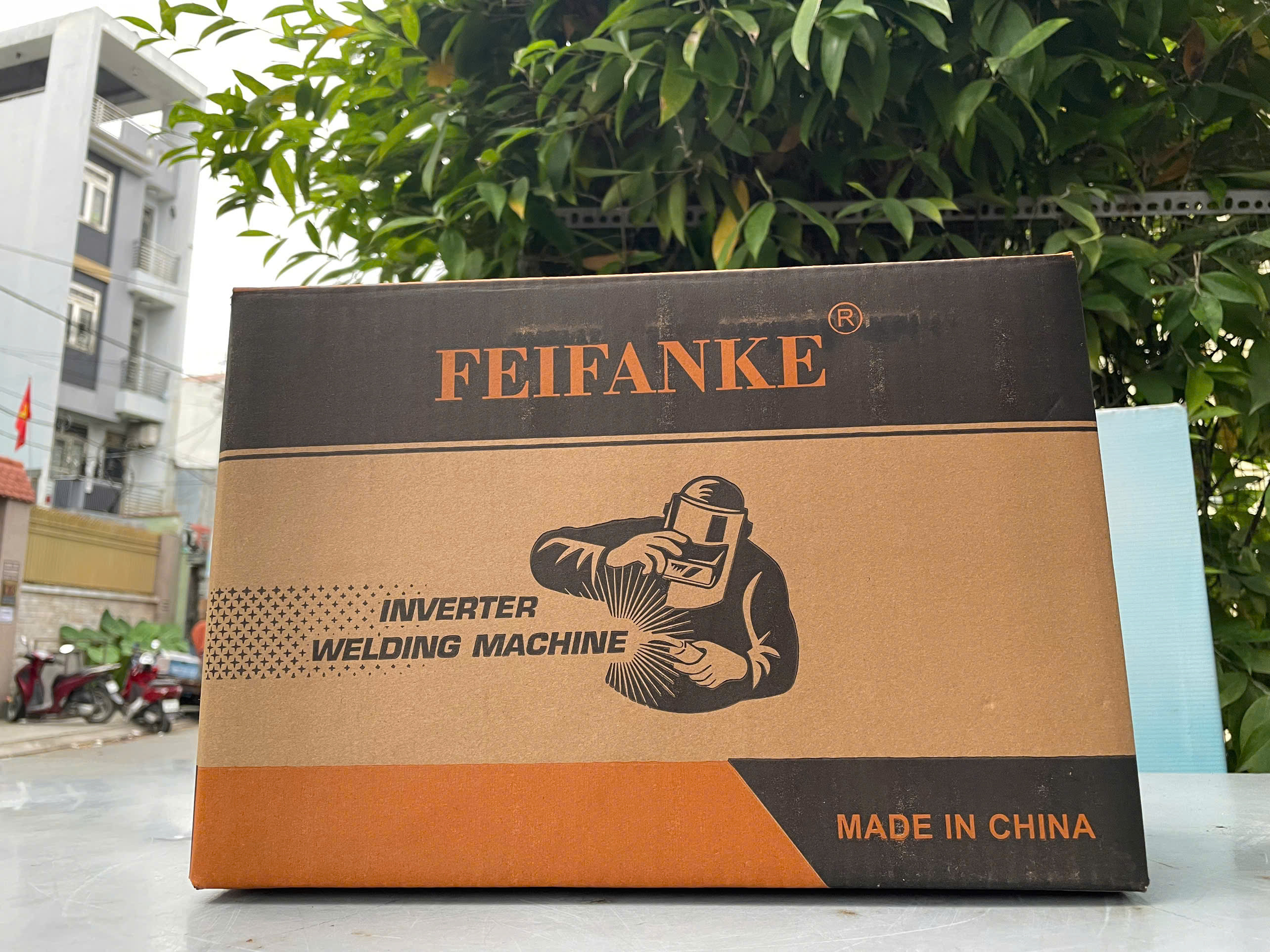 Máy hàn điện tử mini FEIFANKE ARC-225T điện áp 220V hàn que 1.6–3.2mm