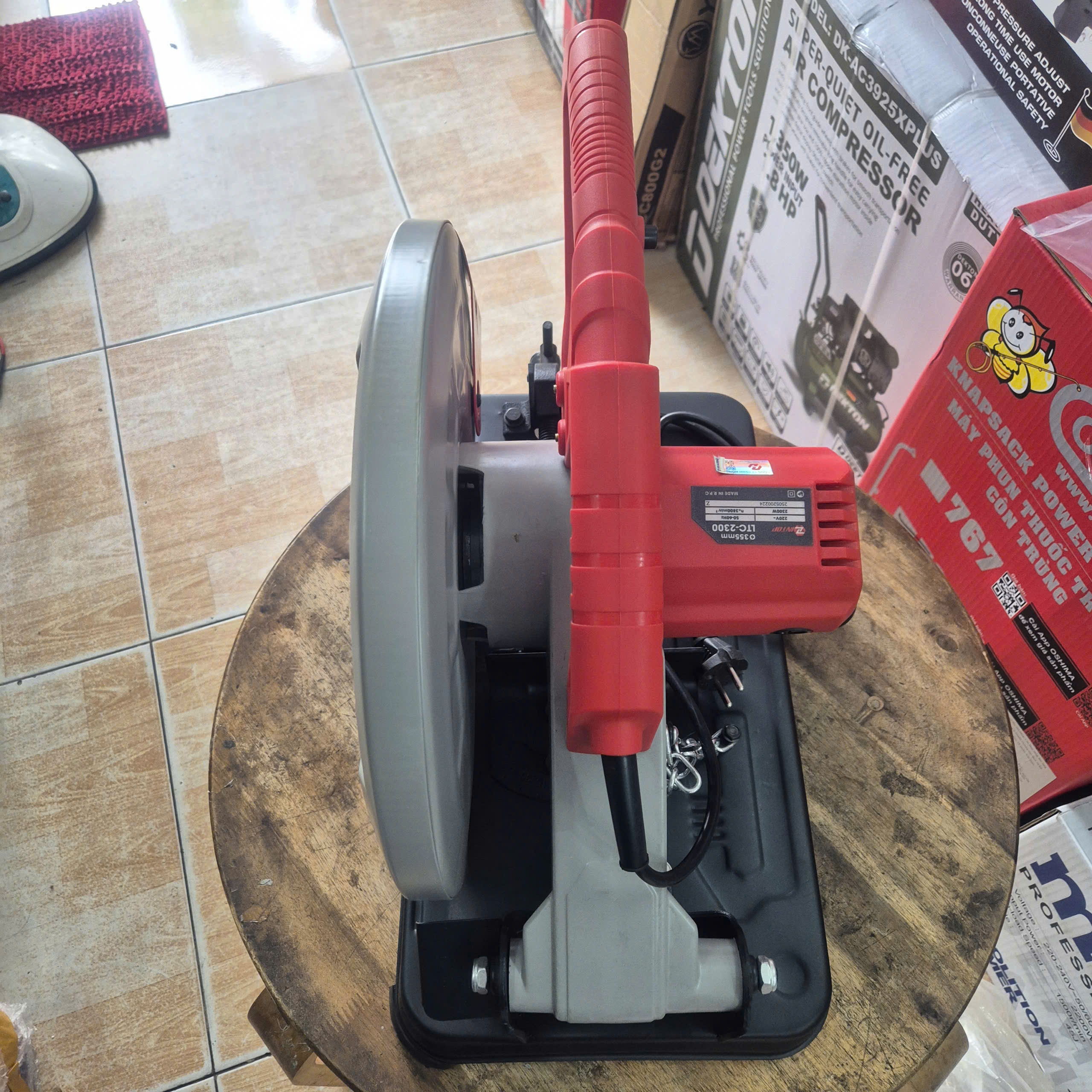 Máy cắt sắt để bàn LINTOP LTC-2300 (Công suất 2300W, lưỡi 355mm)