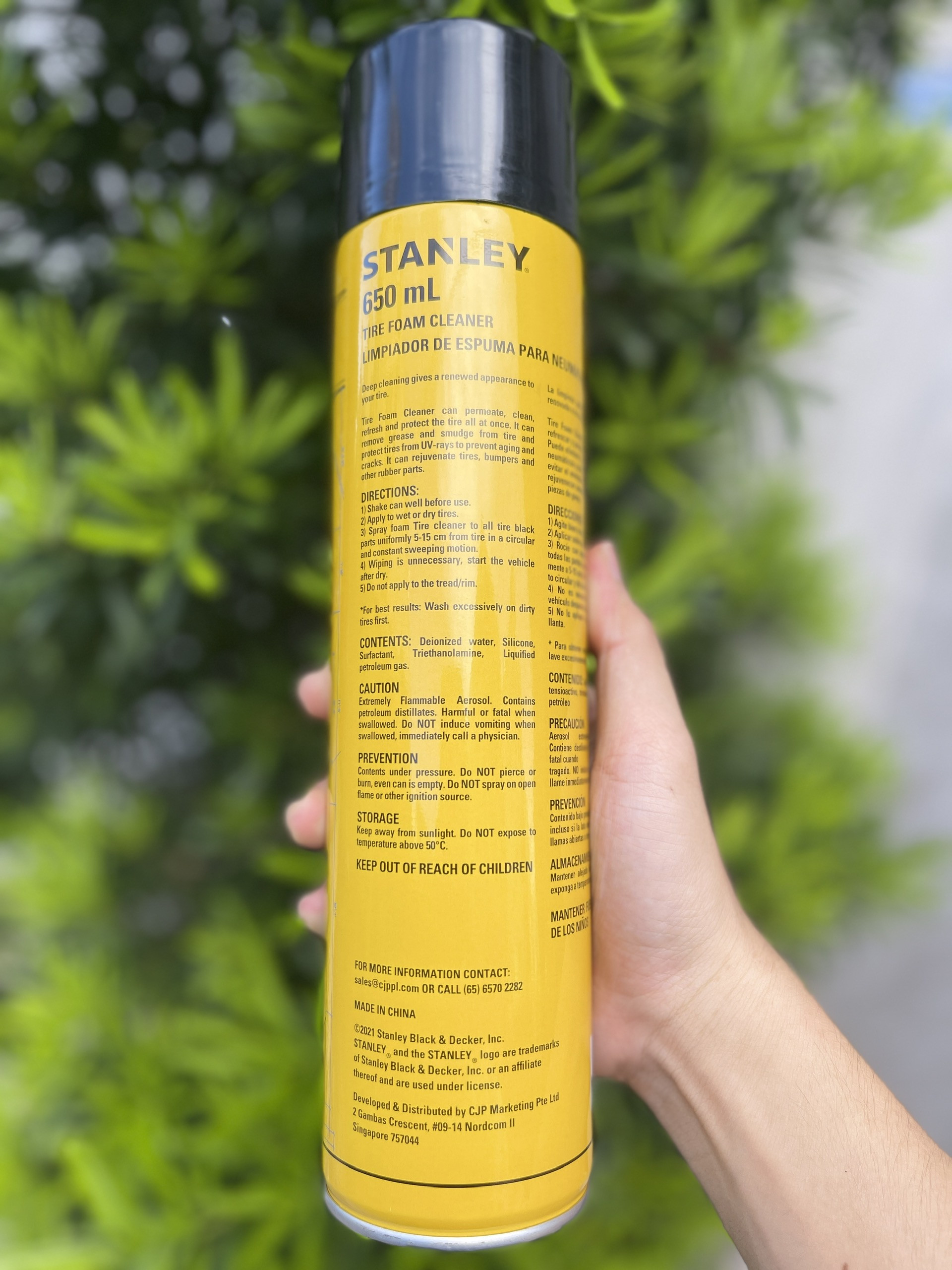 Dung Dịch Làm Sạch Lốp Xe Stanley SXAUTF-041 650ml | Bảo Dưỡng, Làm Mới Lốp Hiệu Quả