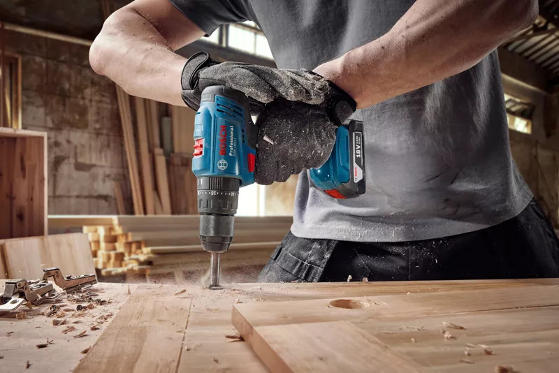 Máy Khoan Pin Bosch GSB 183-LI 18V (2 Pin & Sạc)