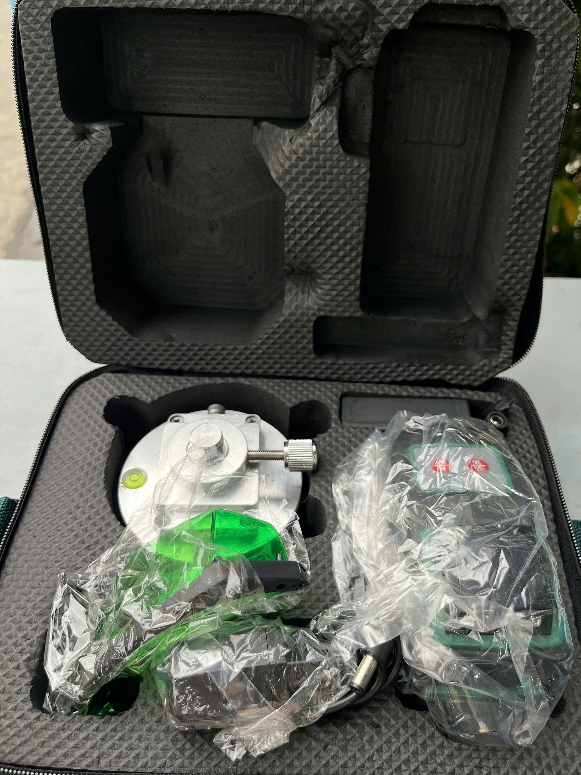 Máy Đo Tia Laser 12 tia Xanh (3D) ASAK BL1203