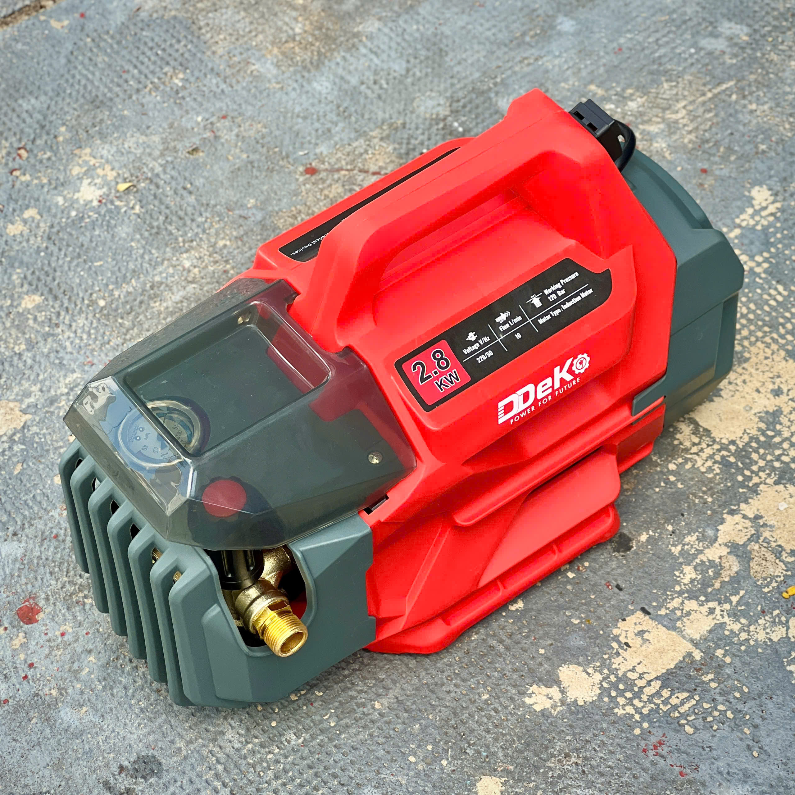Máy rửa xe chỉnh áp 2800W DEKO DK-P2800