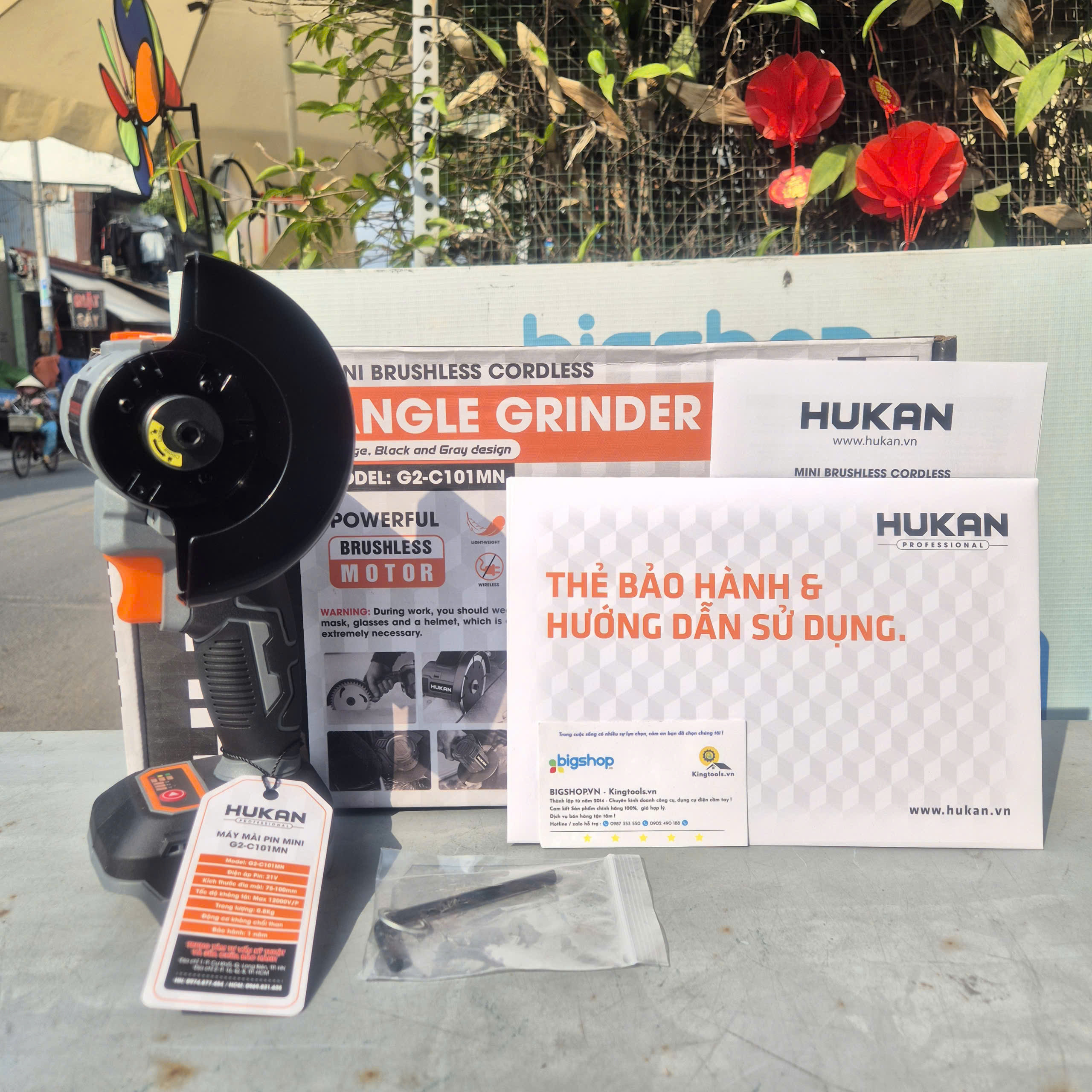 Máy Cắt Cầm Tay Hukan G2-C101MN Không Chổi Than Chân Pin