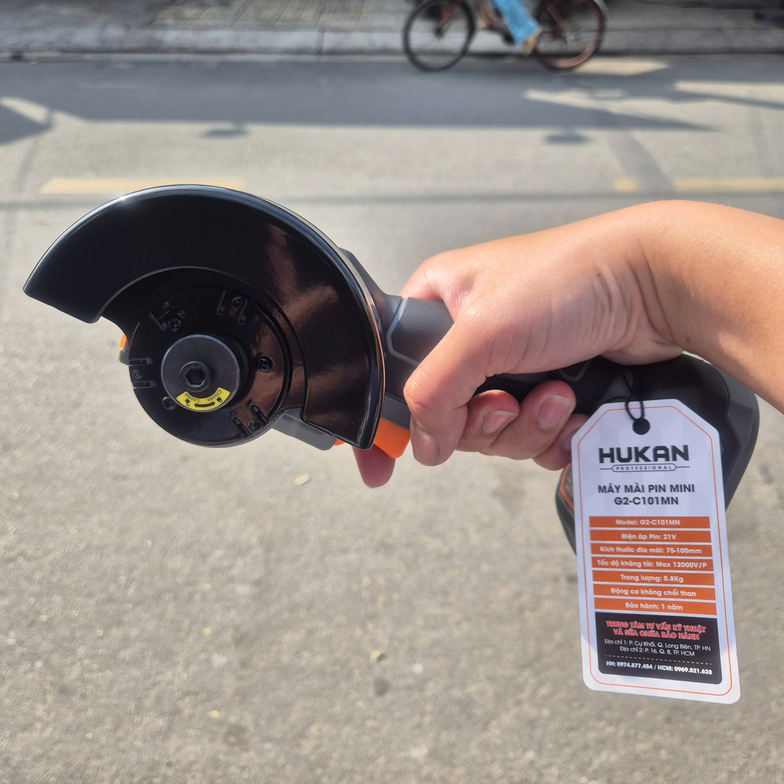 Máy Cắt Cầm Tay Hukan G2-C101MN Không Chổi Than Chân Pin