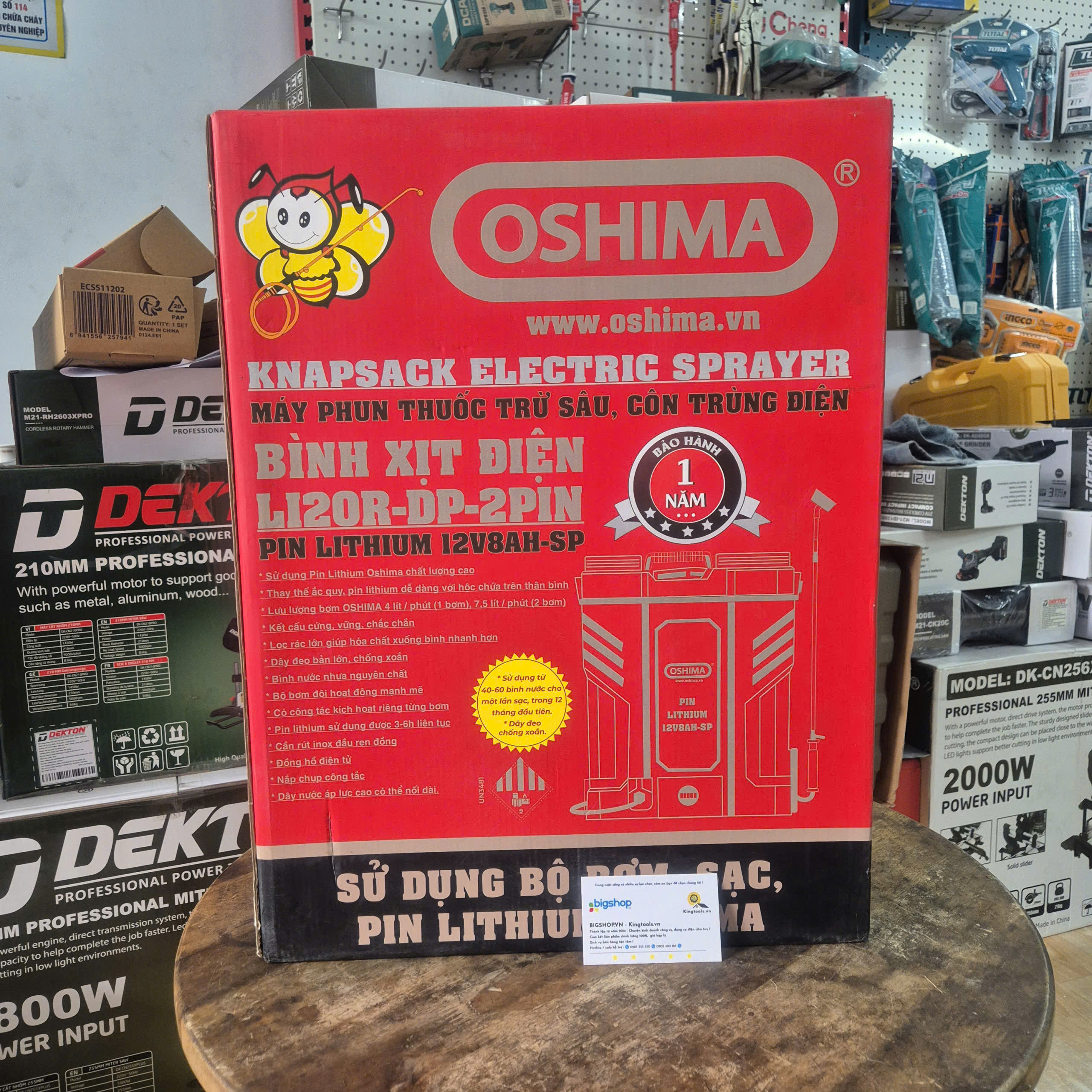 Máy phun thuốc trừ sâu, côn trùng điện dùng pin lithium OSHIMA Li20R-DP (2 PIN)