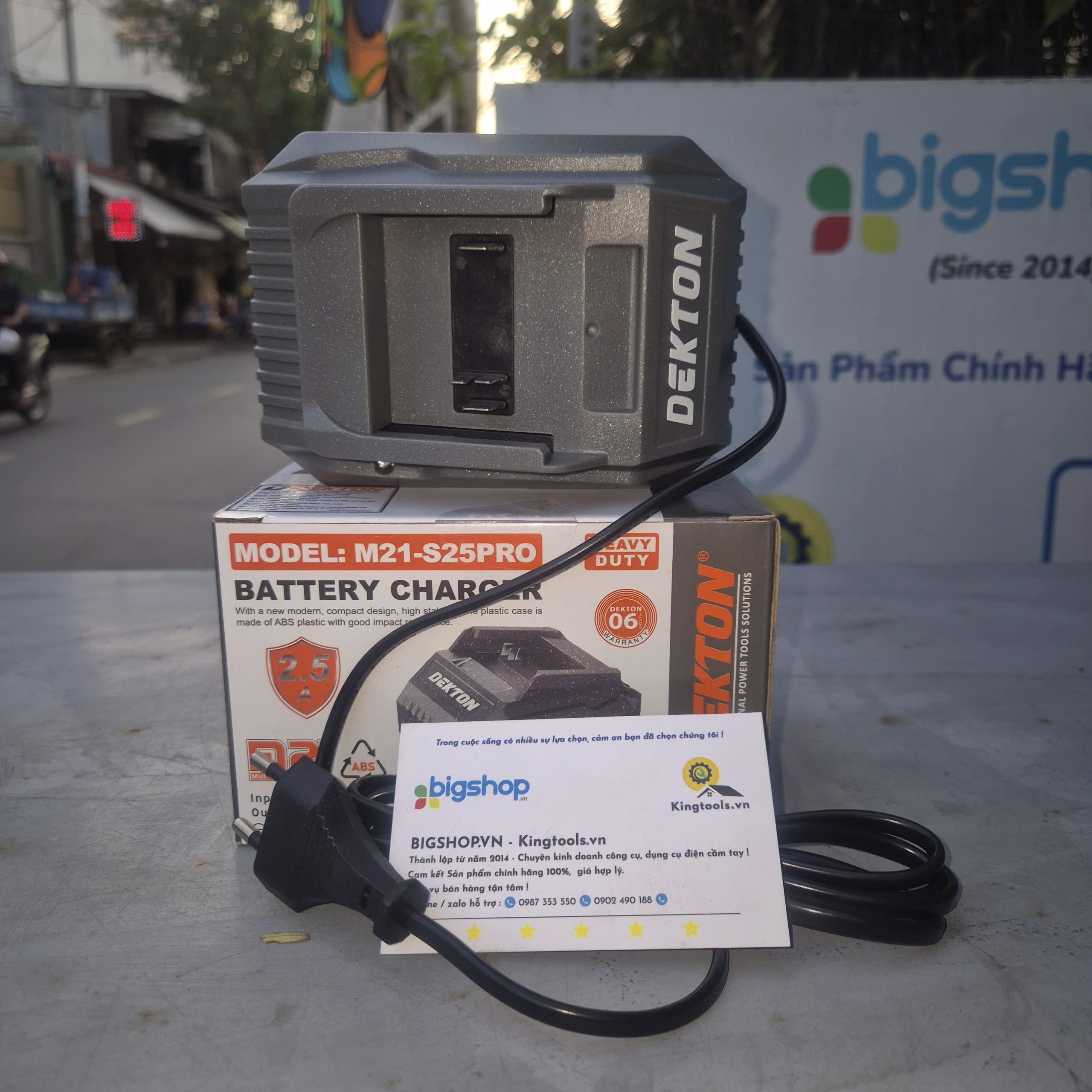 Đế sạc pin DEKTON M21-S25PRO / M21-S25XPRO 21V/2.5A