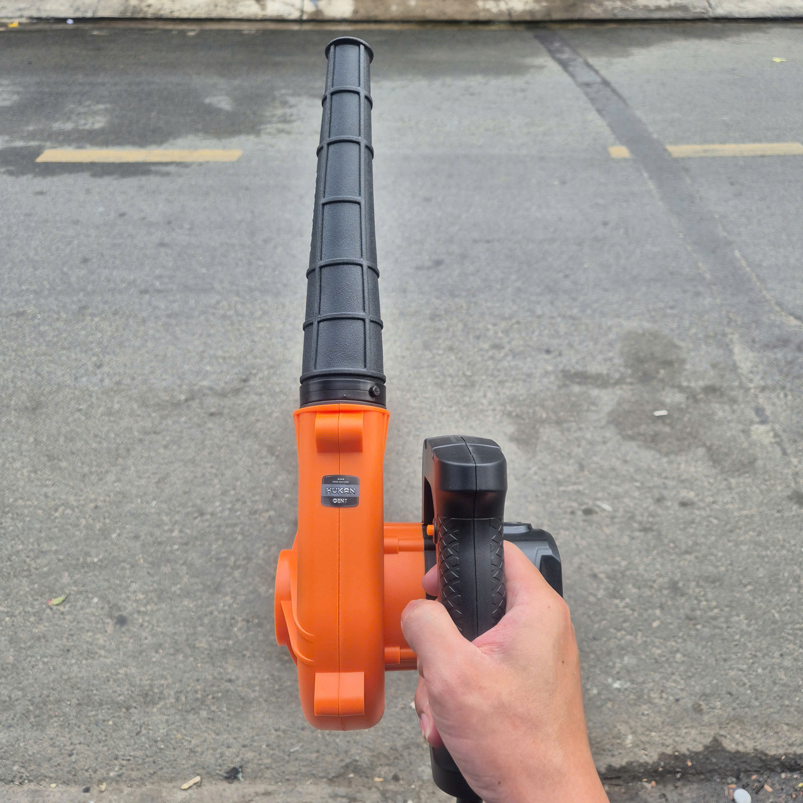 Máy thổi bụi điện 650W HUKAN G1-EB0650