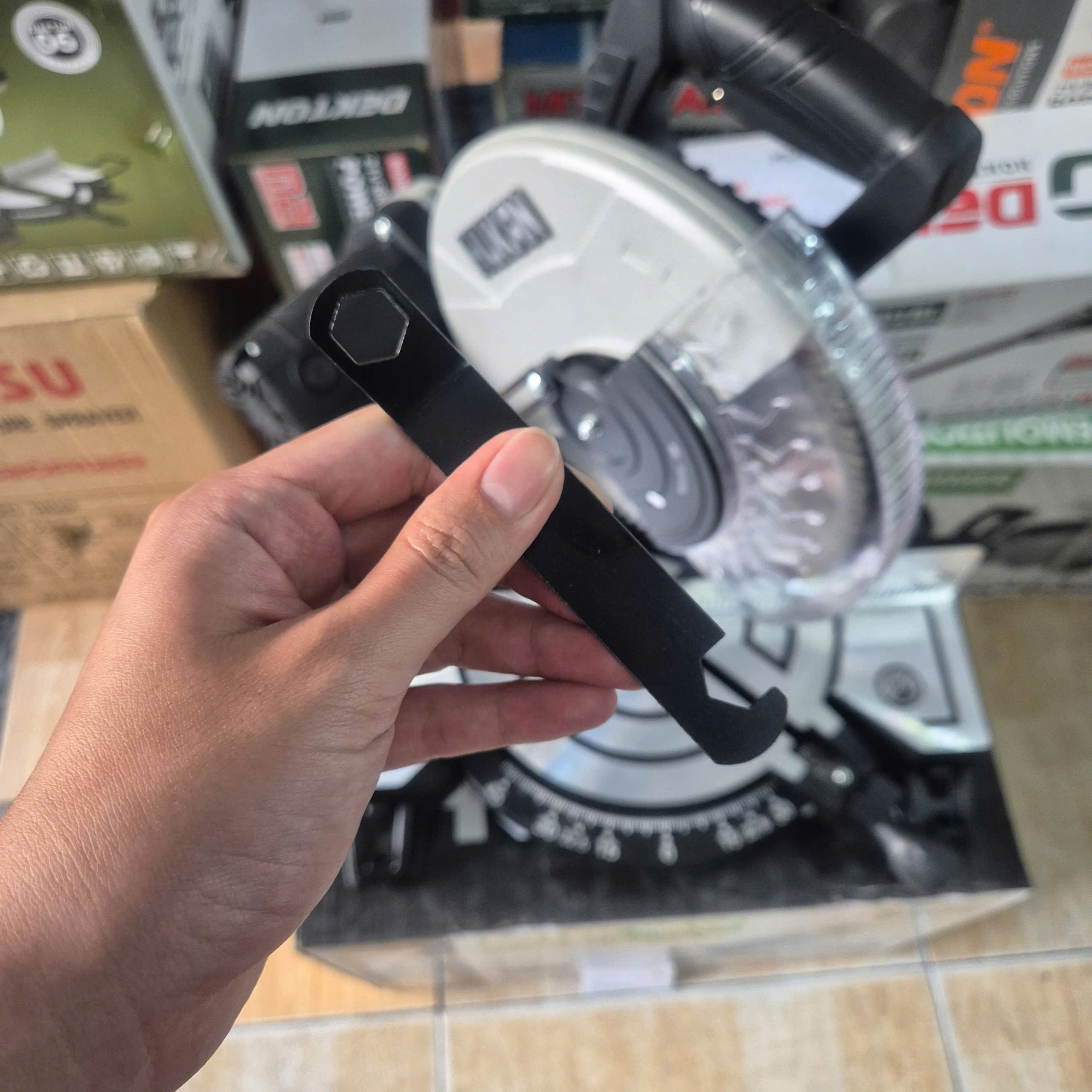 Máy cắt nhôm 1700W HUKAN G2-MS90255 (GEN 2)