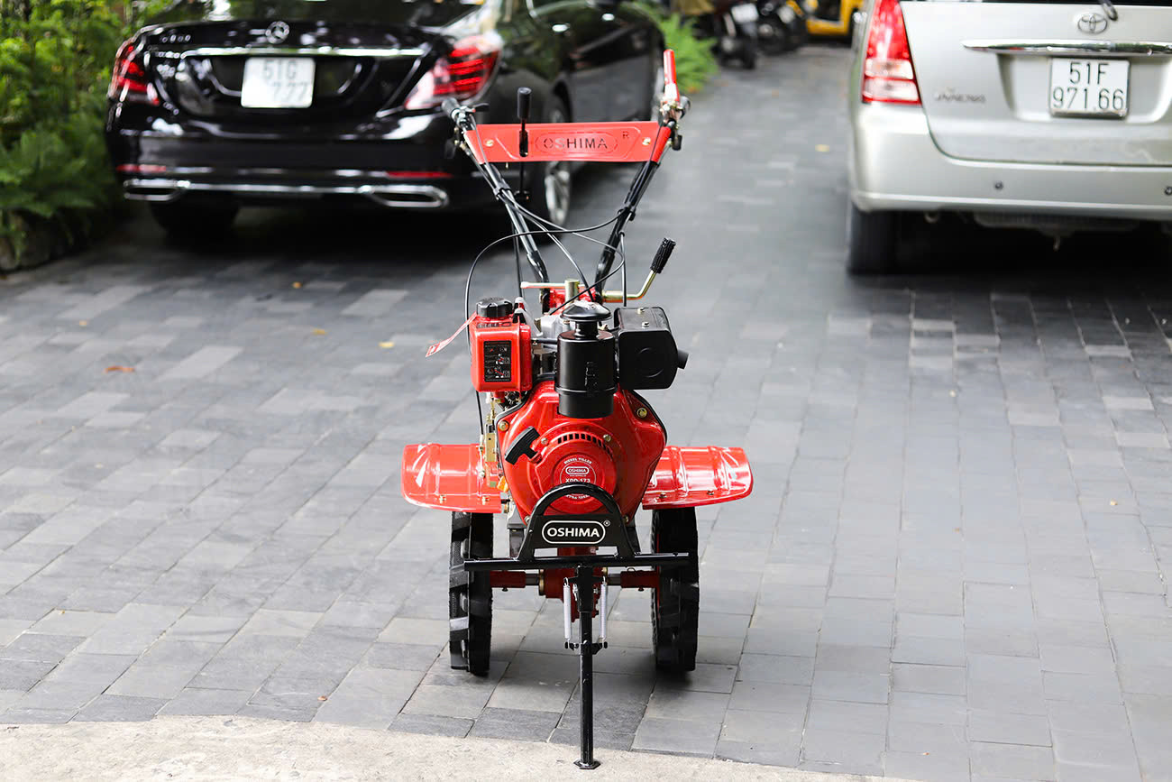 MÁY XỚI ĐẤT DẦU OSHIMA XDD-173,  6.5HP
