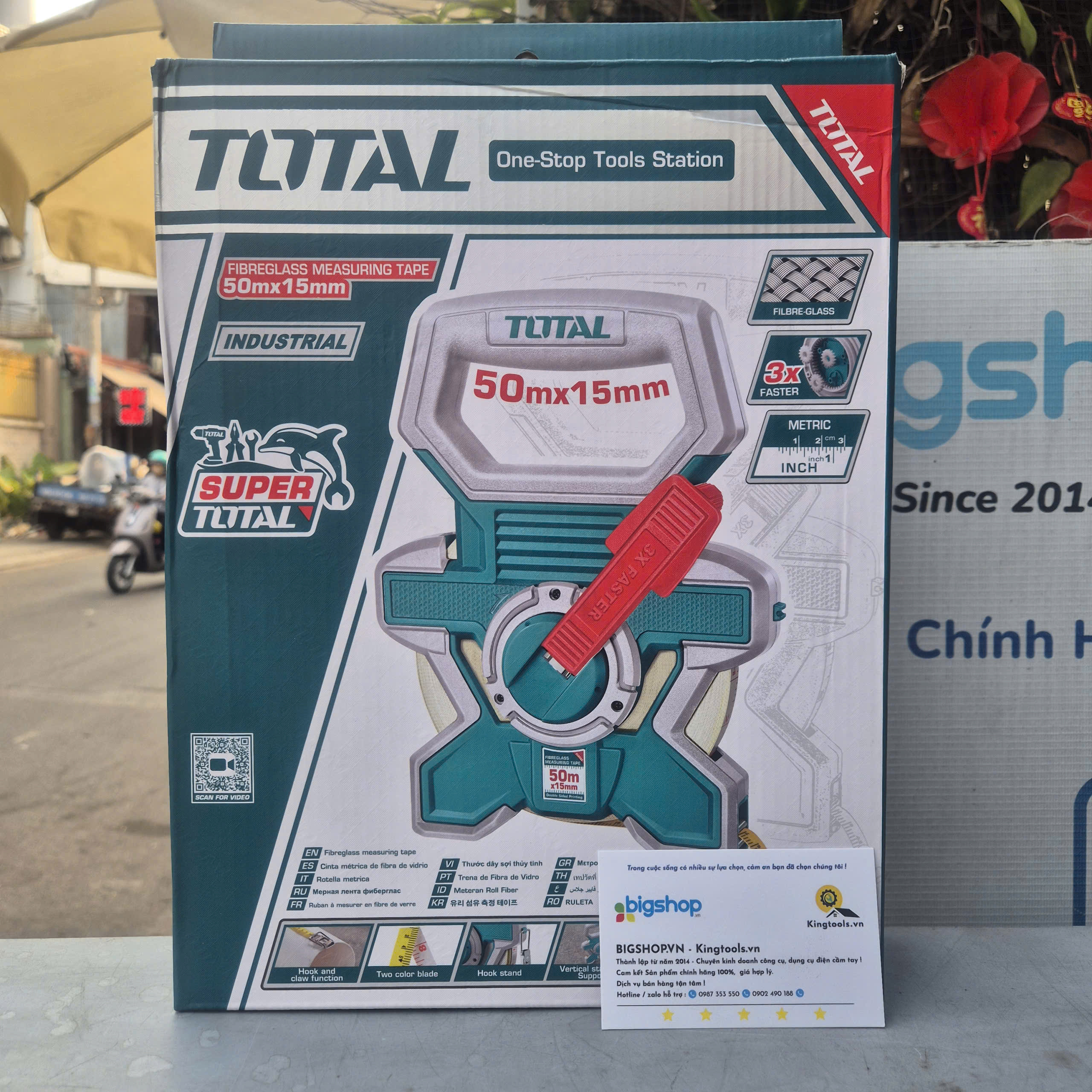 Thước dây sợi thủy tinh 50mx15mm Total TMTF18506