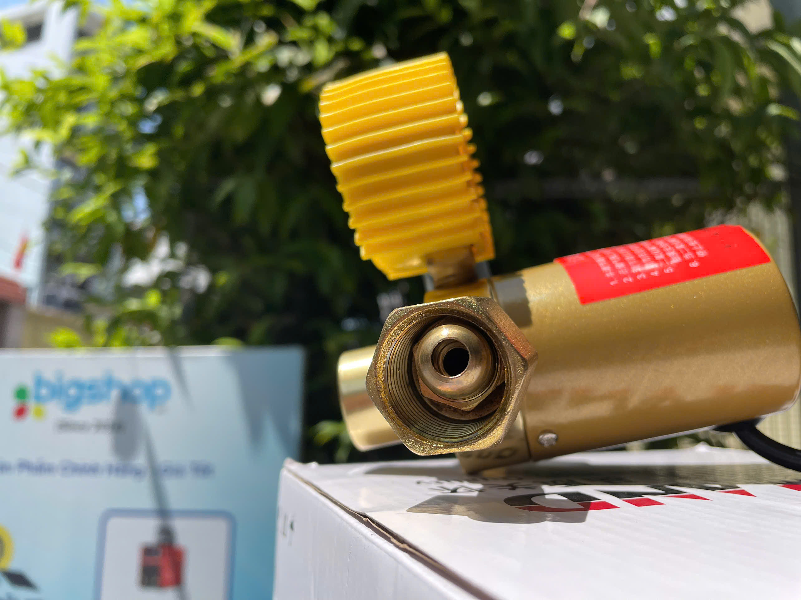 Đồng Hồ Khí CO2, 220V RILAND – Phụ Kiện Máy Hàn MIG