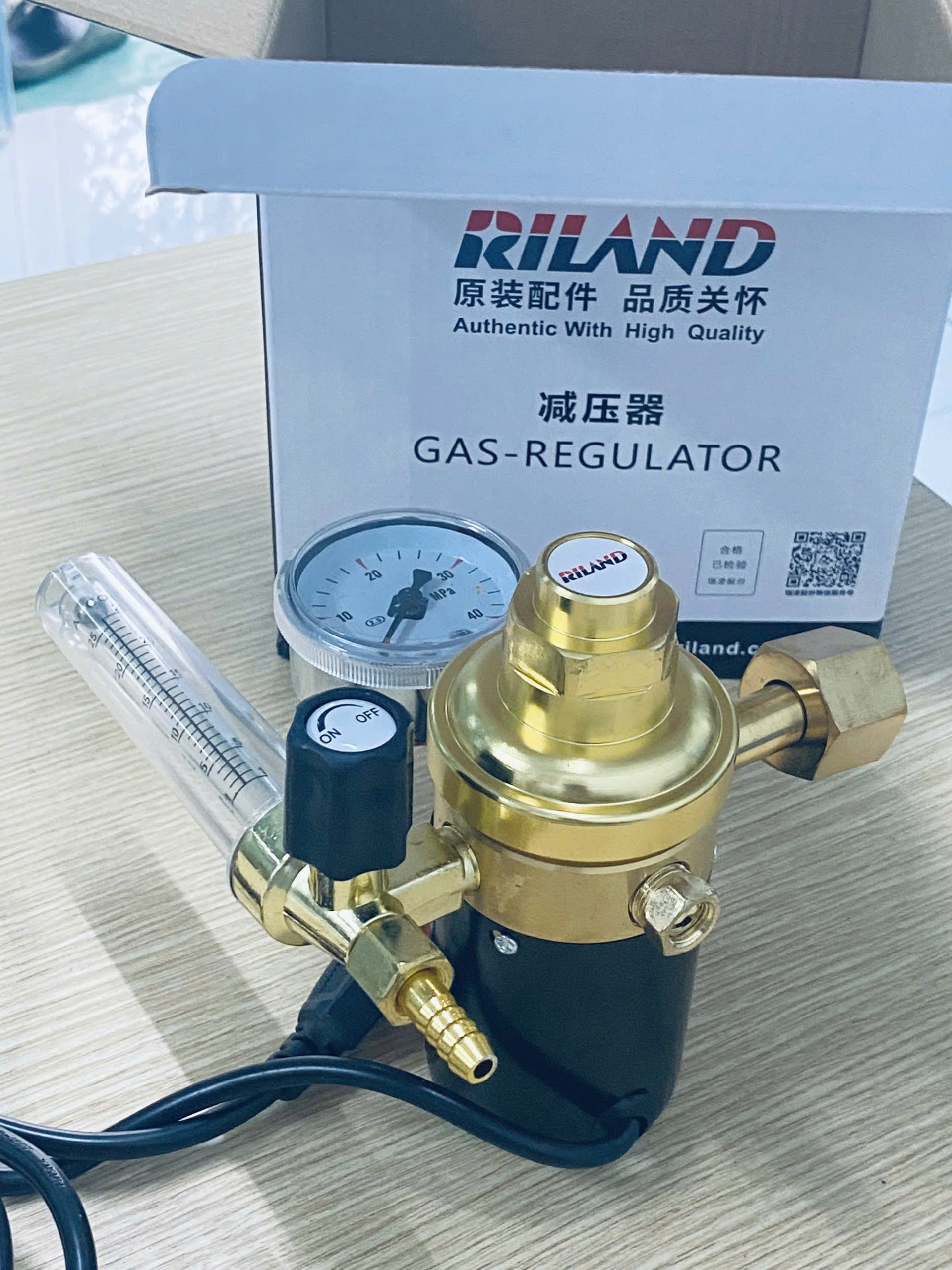 Đồng hồ khí CO2/220V của máy hàn Mig Riland RL-C02-220V