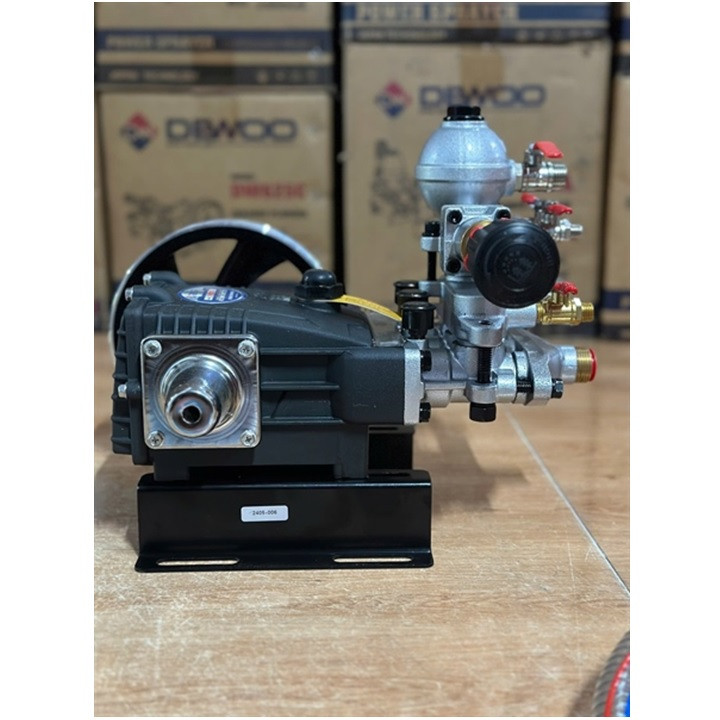 Đầu phun áp lực 7.5HP Piston Sứ DEWOO DW645C2