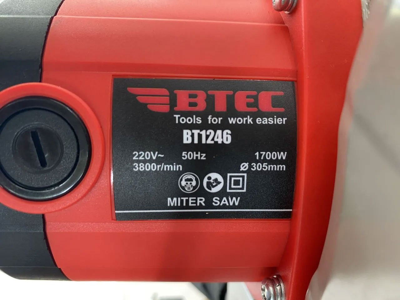 Máy cắt đa năng 305mm 1700W BITEC BT1246