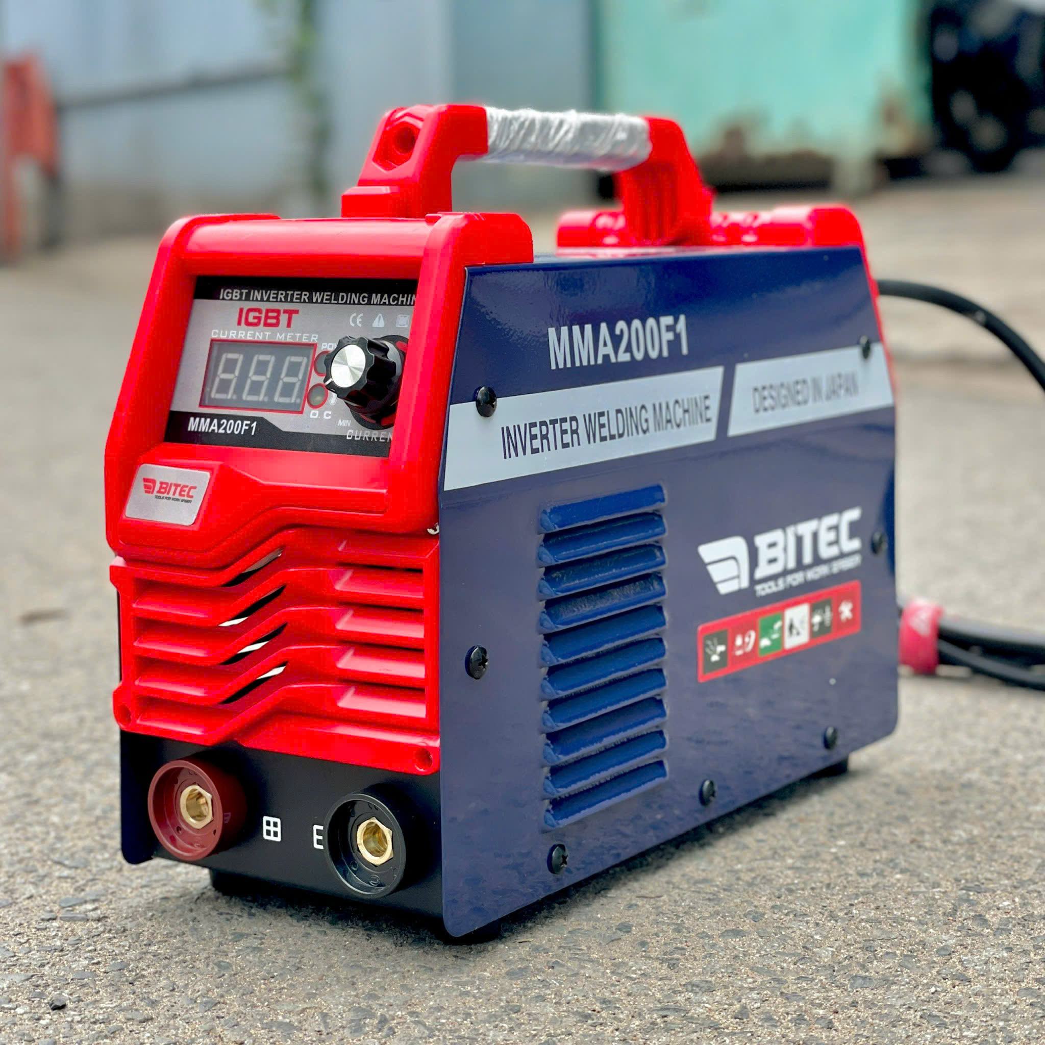 Máy hàn que inverter BItec MMA200F1