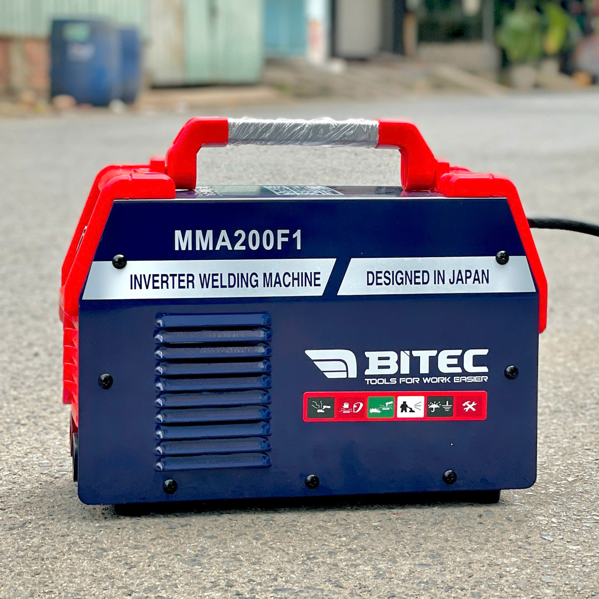 Máy hàn que inverter BItec MMA200F1