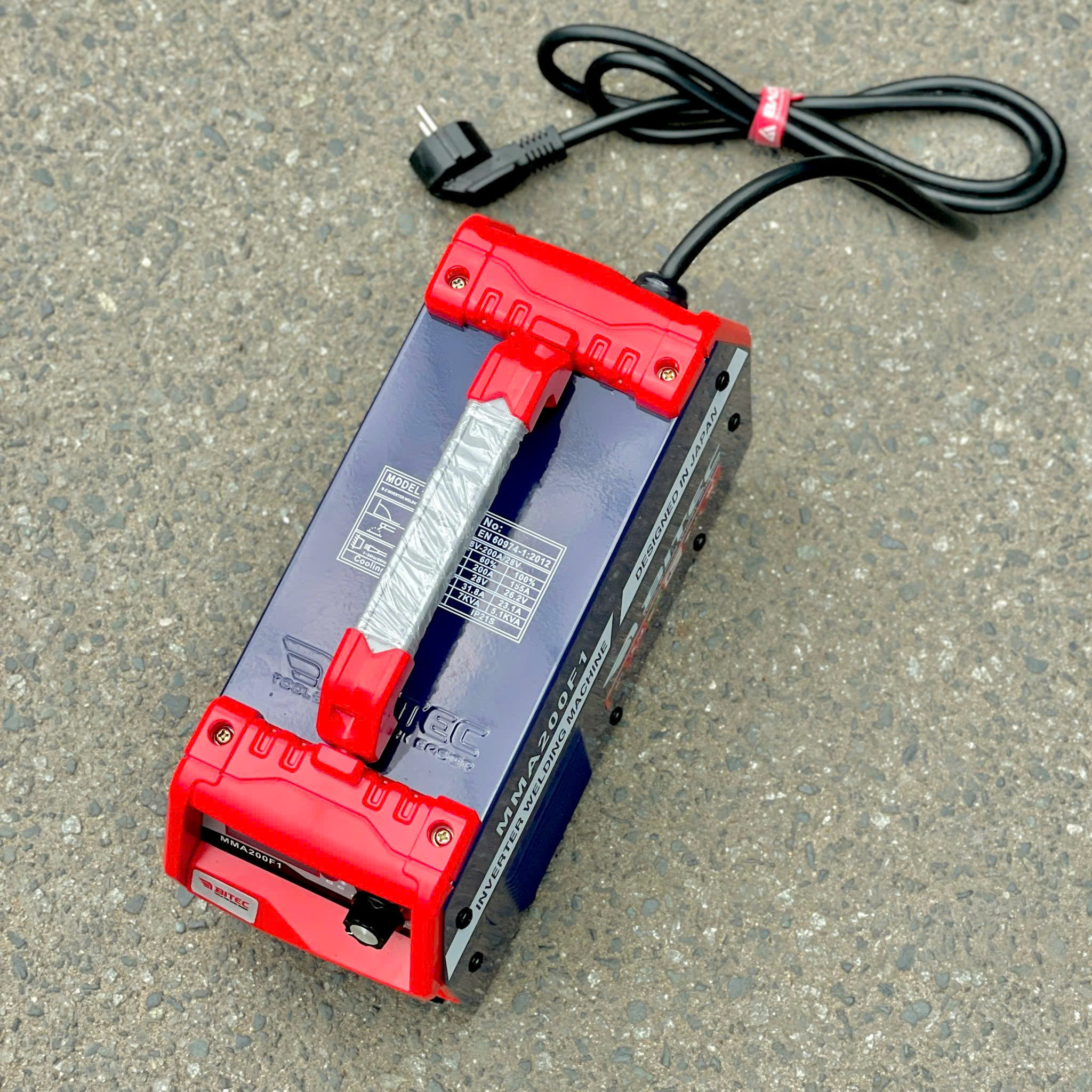 Máy hàn que inverter BItec MMA200F1