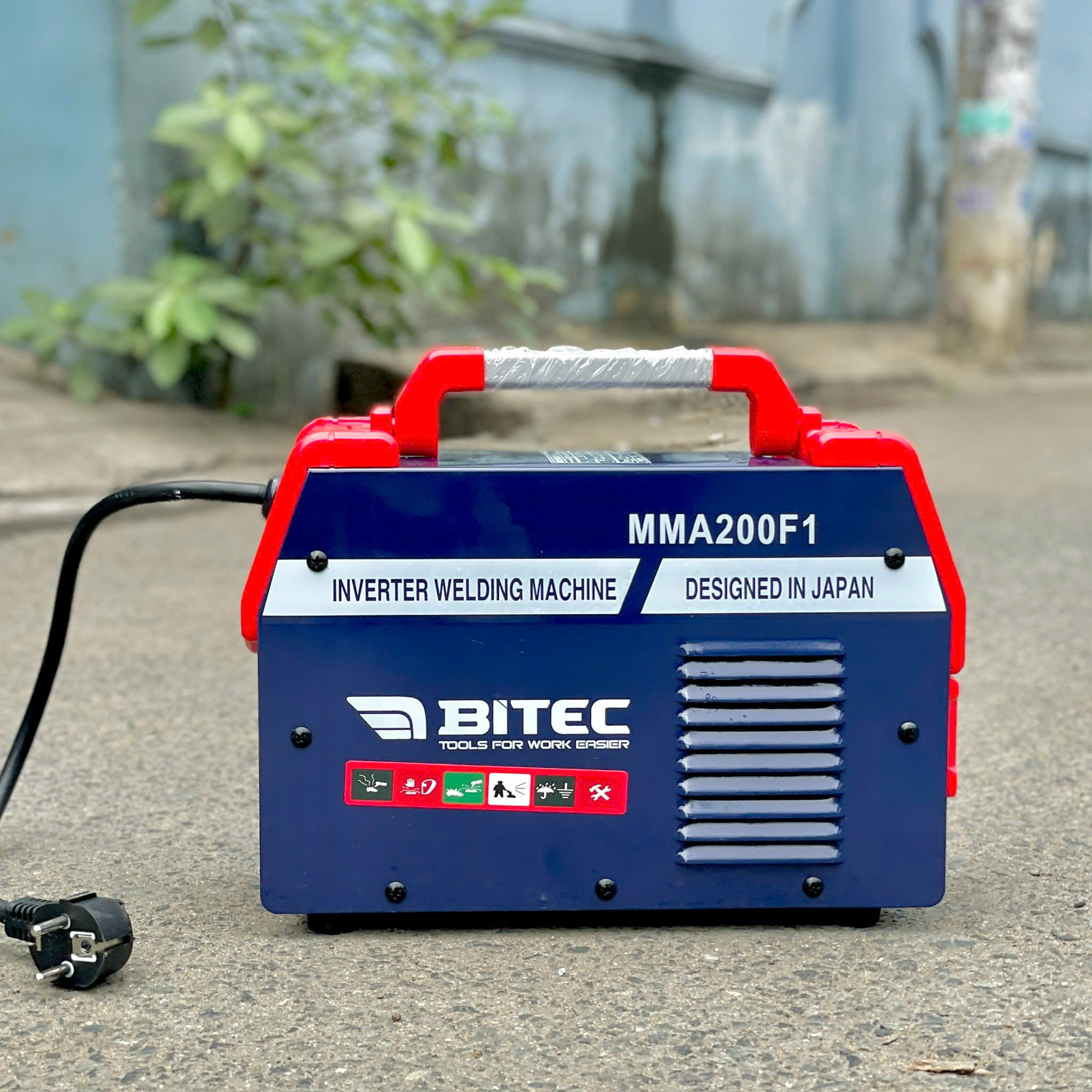 Máy hàn que inverter BItec MMA200F1
