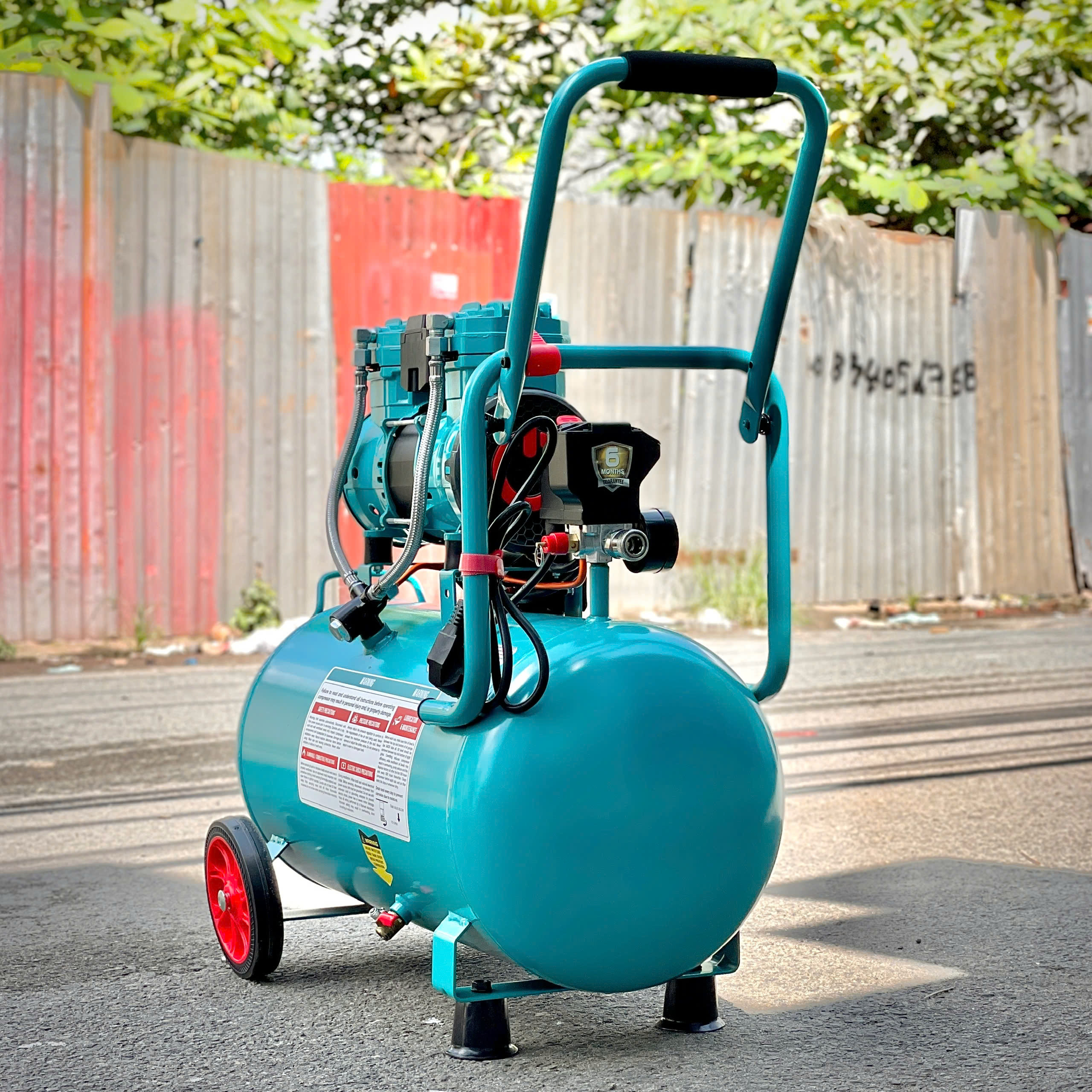 Máy Nén Khí Không Dầu 3HP x2 50L Classic CLA3050F2