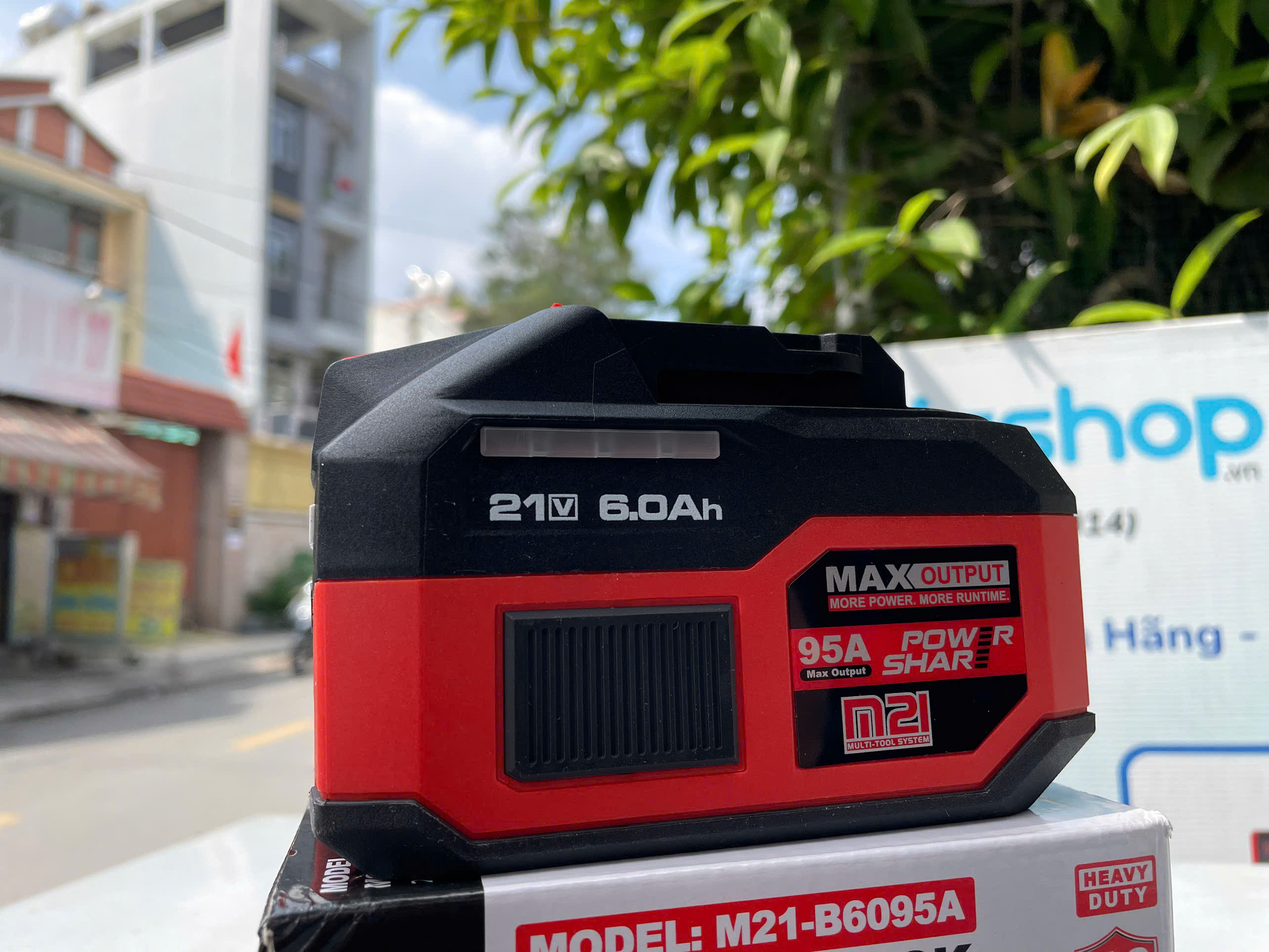 Pin Dekton 21V 6.0Ah M21-B6095A – Dòng Xả Cao 95A