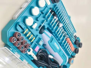 Bộ Máy Mài Khuôn Mini 130W Total TG5133261 – Kèm 251 Phụ Kiện & Trục Linh Hoạt