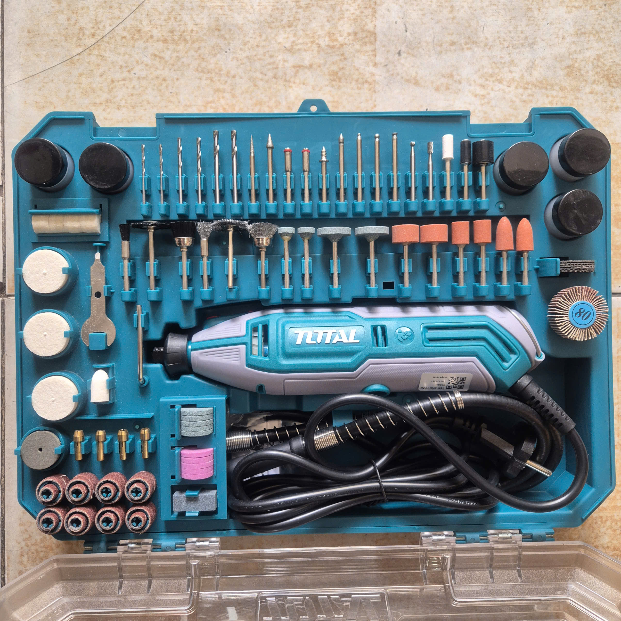 Bộ Máy Mài Khuôn Mini 130W Total TG5133261 – Kèm 251 Phụ Kiện & Trục Linh Hoạt