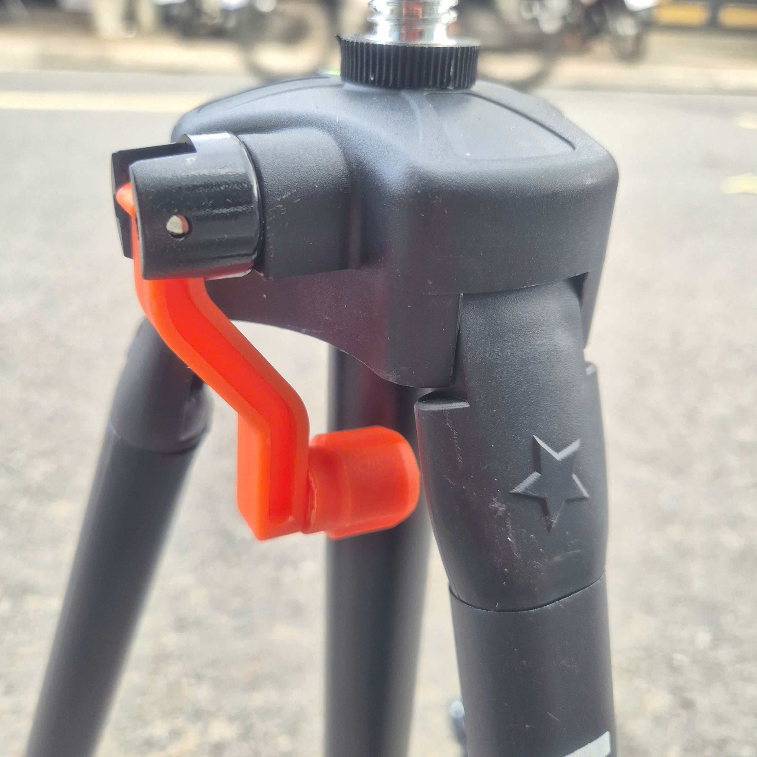 Chân laser màu cam đen HUKAN G1-CLS102 (GEN 1) - Cao tối đa 1.2m