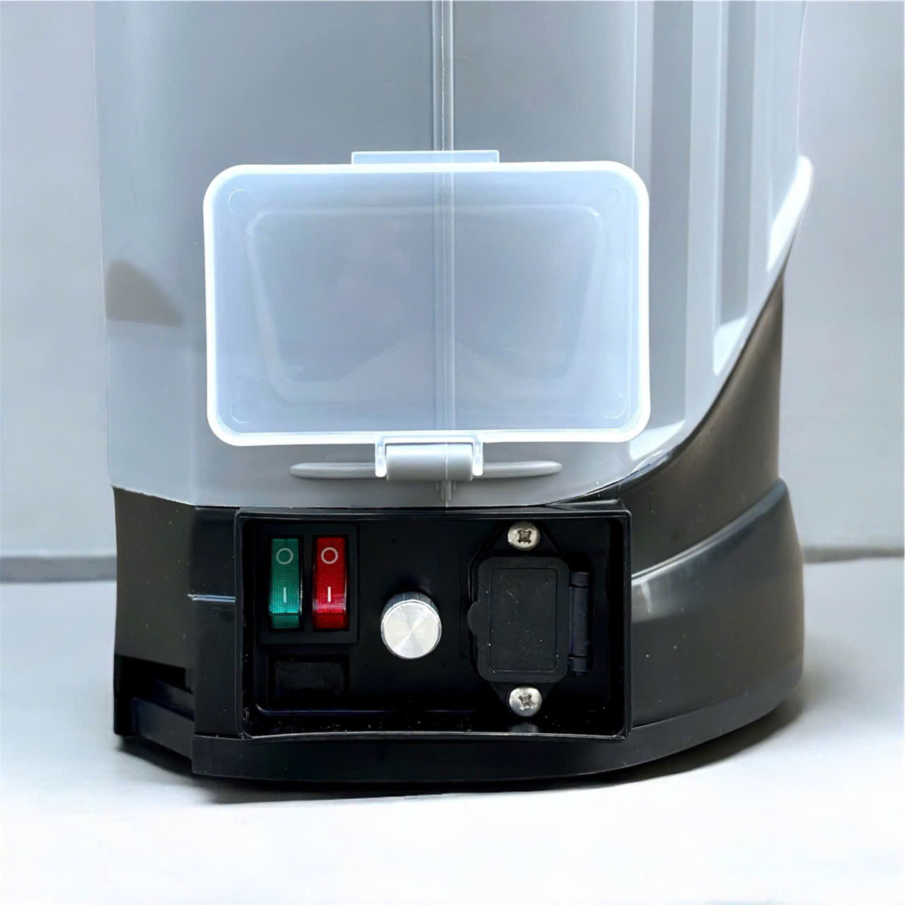 Bình xịt điện DEWOO DW20A8LI – 20 lít, đảo thuốc siêu mạnh