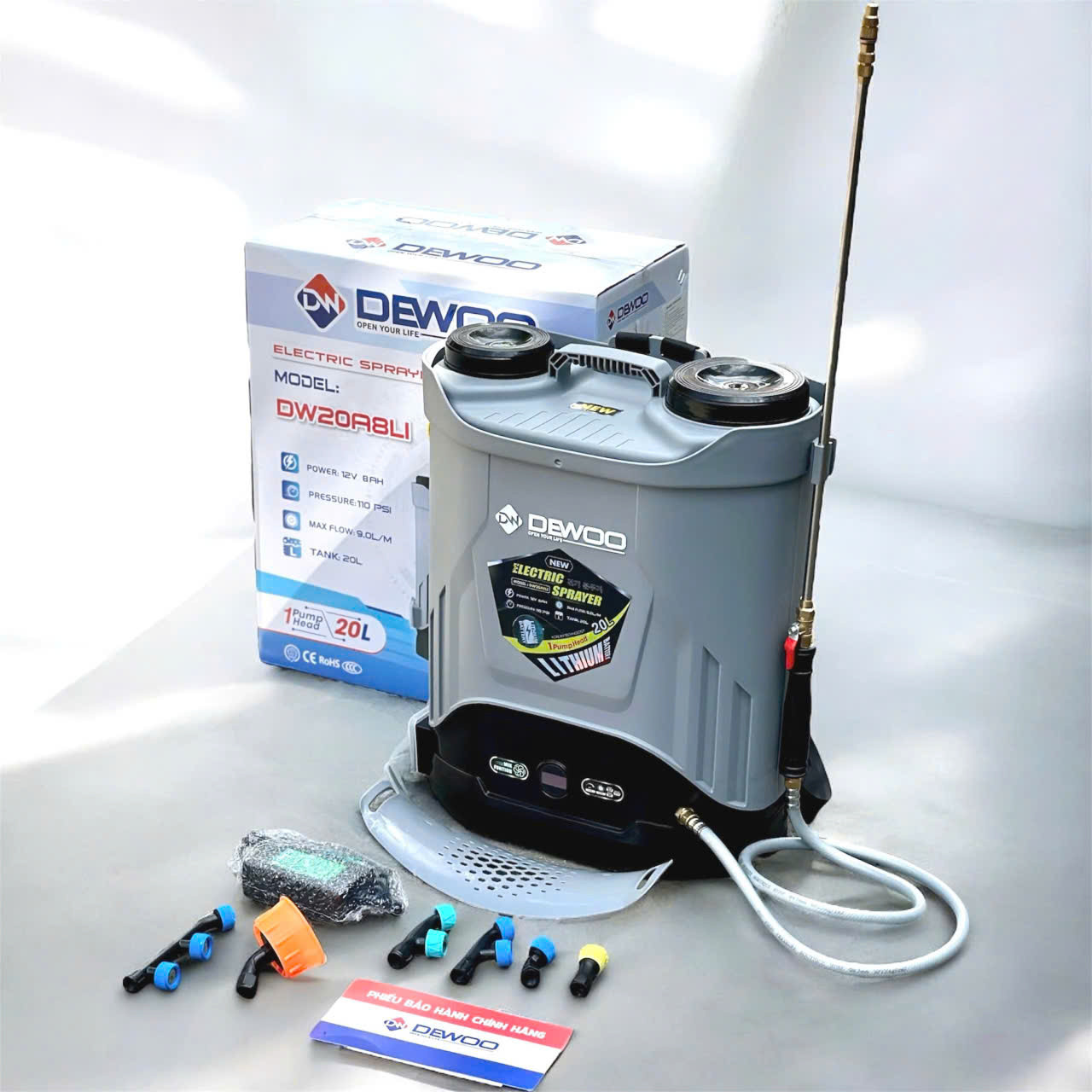 Bình xịt điện DEWOO DW20A8LI – 20 lít, đảo thuốc siêu mạnh