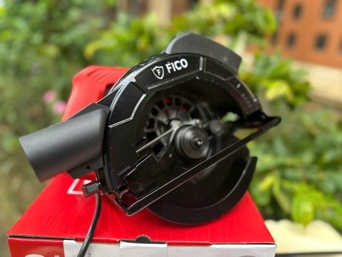 Máy cưa gỗ FICO FC-185A – 950W, lưỡi 185mm, cắt nghiêng 45°