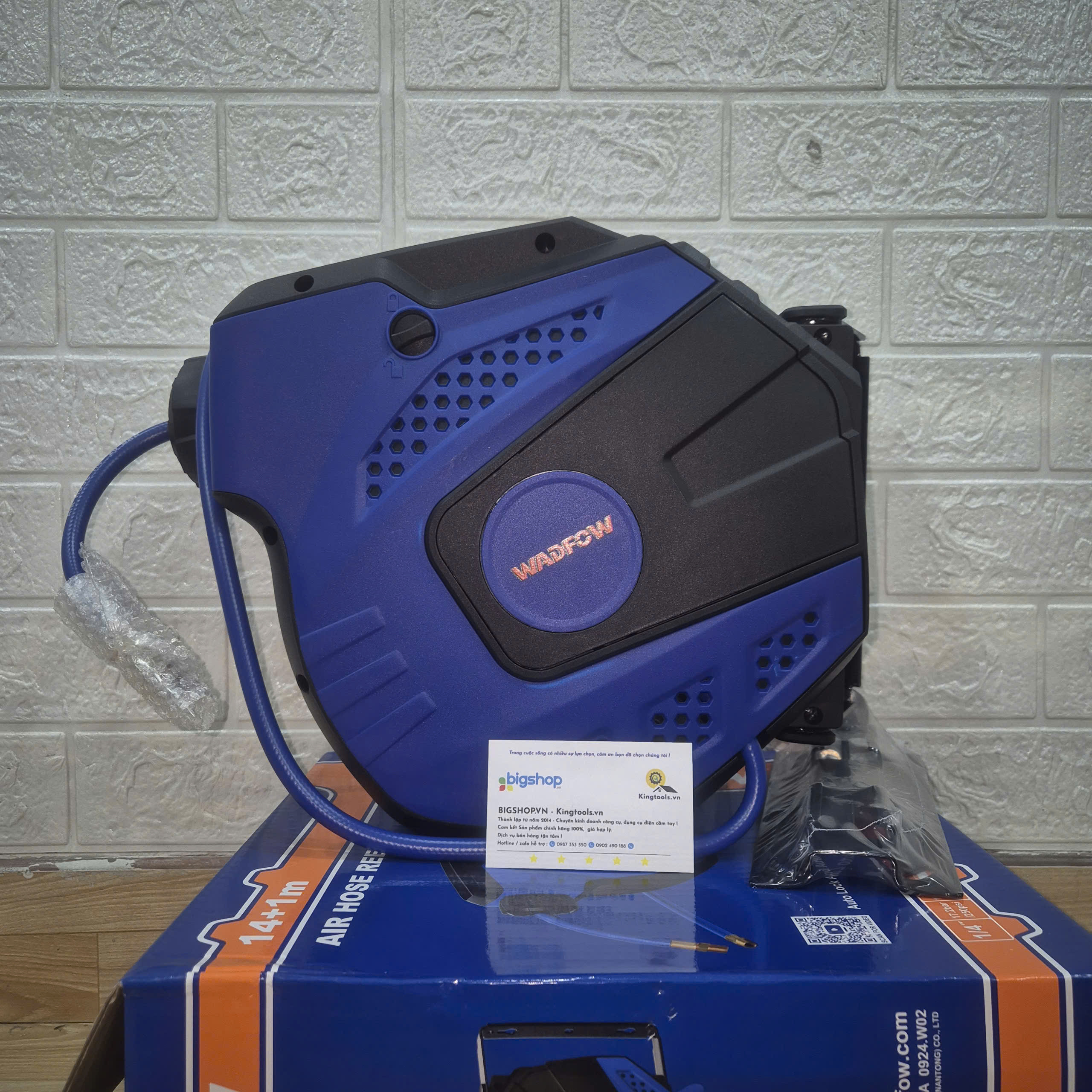 Cuộn dây hơi tự rút 14m Wadfow WAZ3515