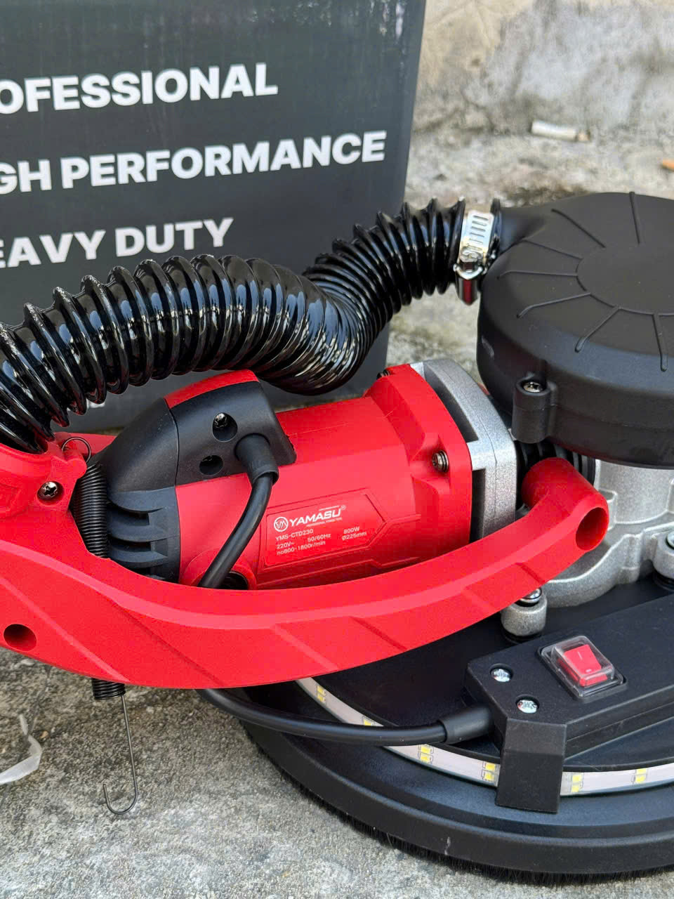 Máy Chà Tường Cầm Tay YAMASU YMS-CTN230 Cán Dài 800W