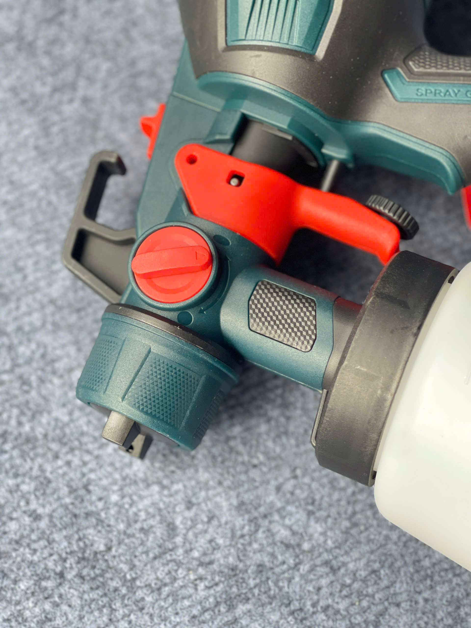 Máy phun sơn cầm tay dùng pin 21V GAOCHENG GN-CS1704