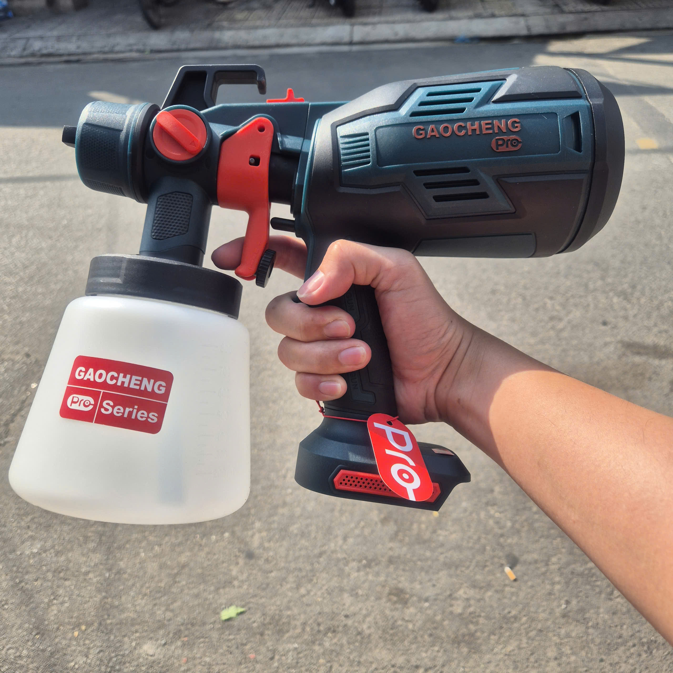 Máy phun sơn cầm tay dùng pin 21V GAOCHENG GN-CS1704