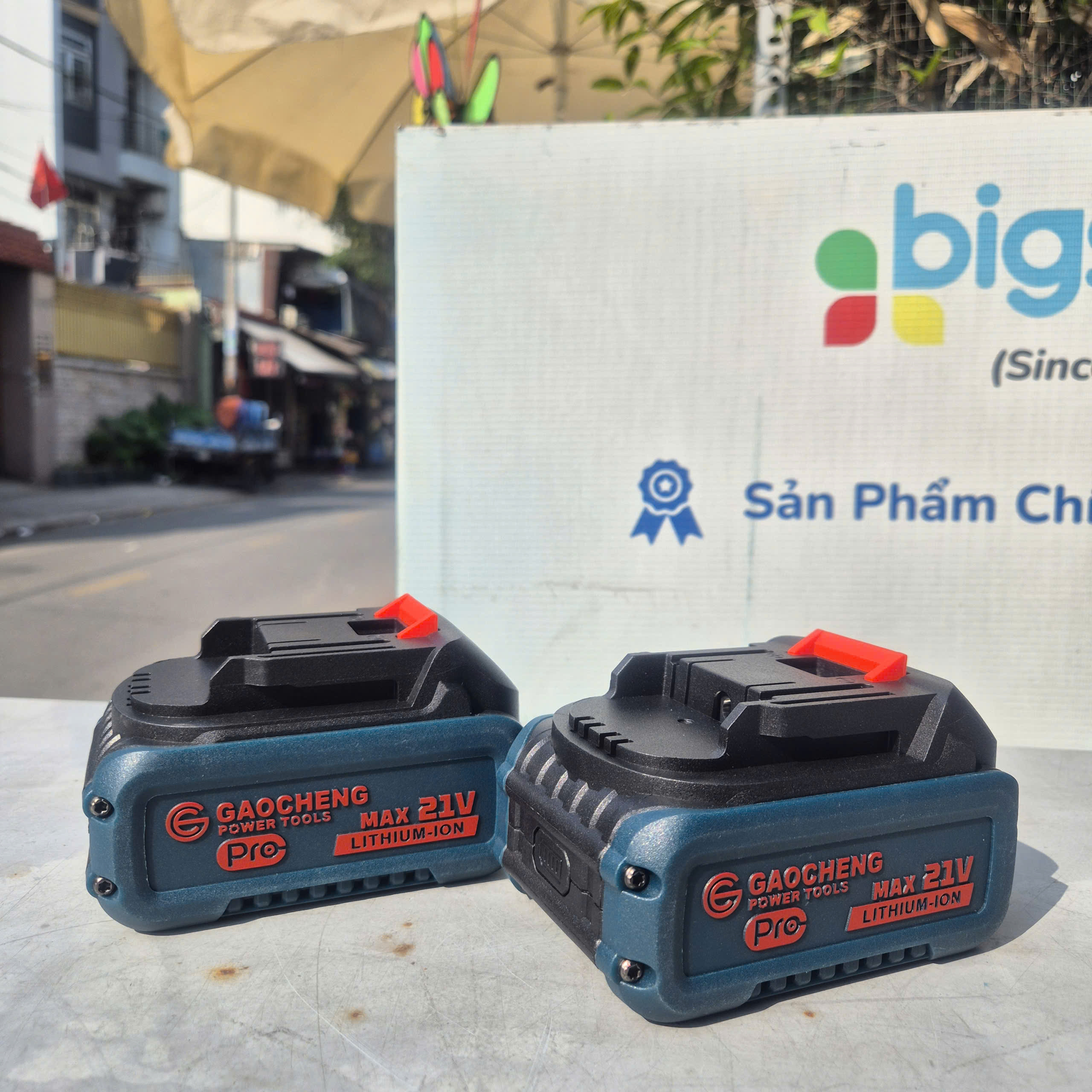 Máy phun sơn cầm tay dùng pin 21V GAOCHENG GN-CS1704