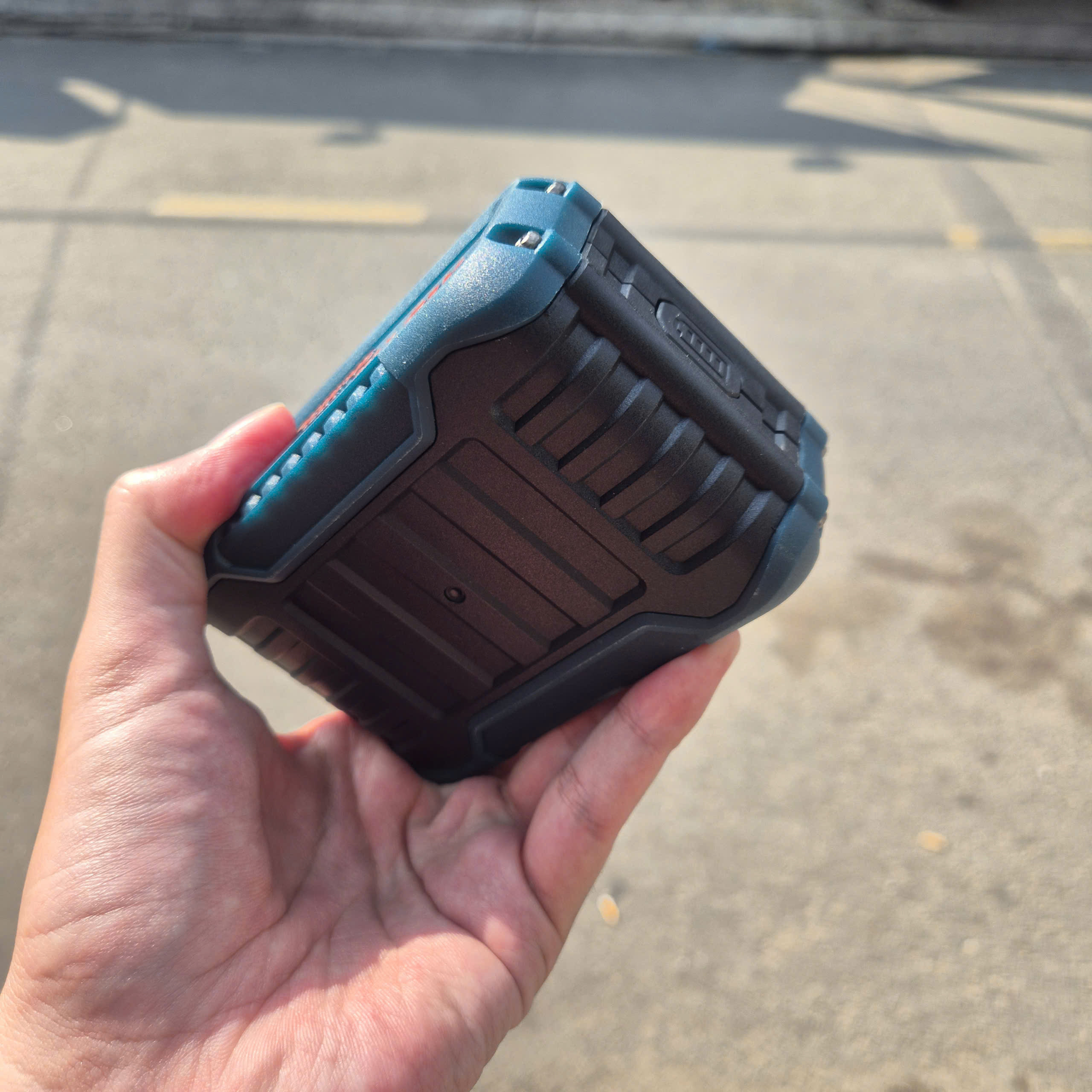 Máy phun sơn cầm tay dùng pin 21V GAOCHENG GN-CS1704